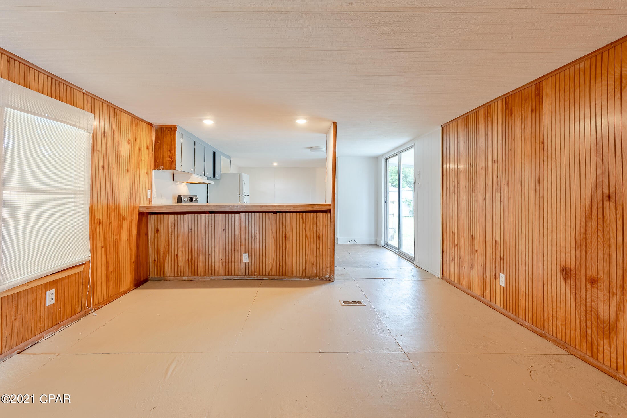 Laguna Beach Estates 7th Add - Residential