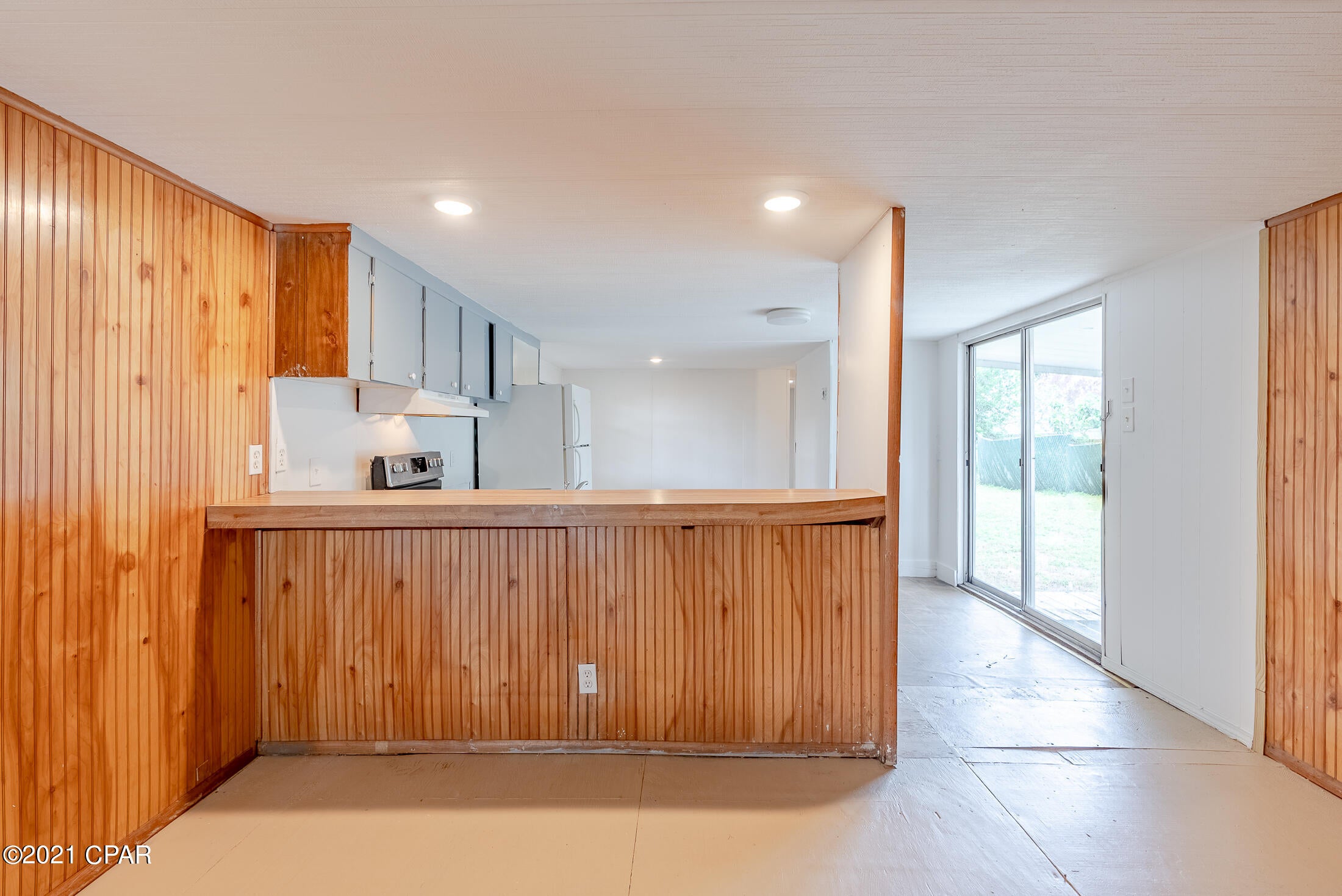 Laguna Beach Estates 7th Add - Residential