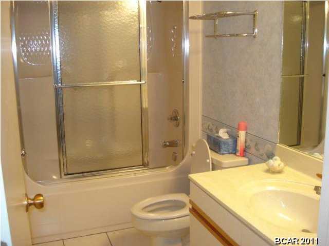 Edgewater Golf Villas V-C - Residential Lease
