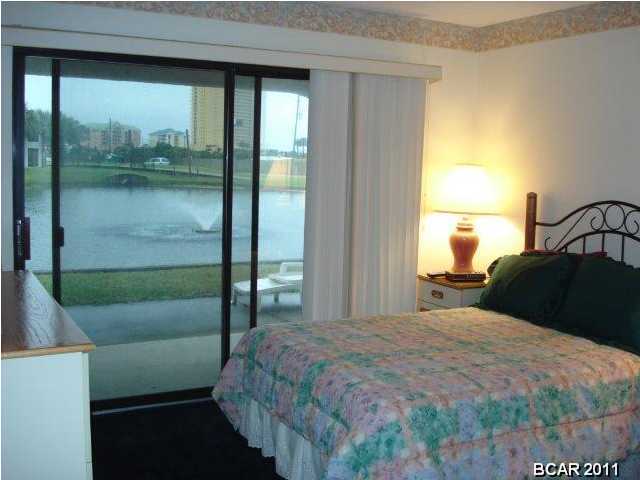 Edgewater Golf Villas V-C - Residential Lease