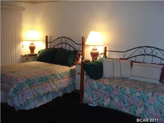 Edgewater Golf Villas V-C - Residential Lease