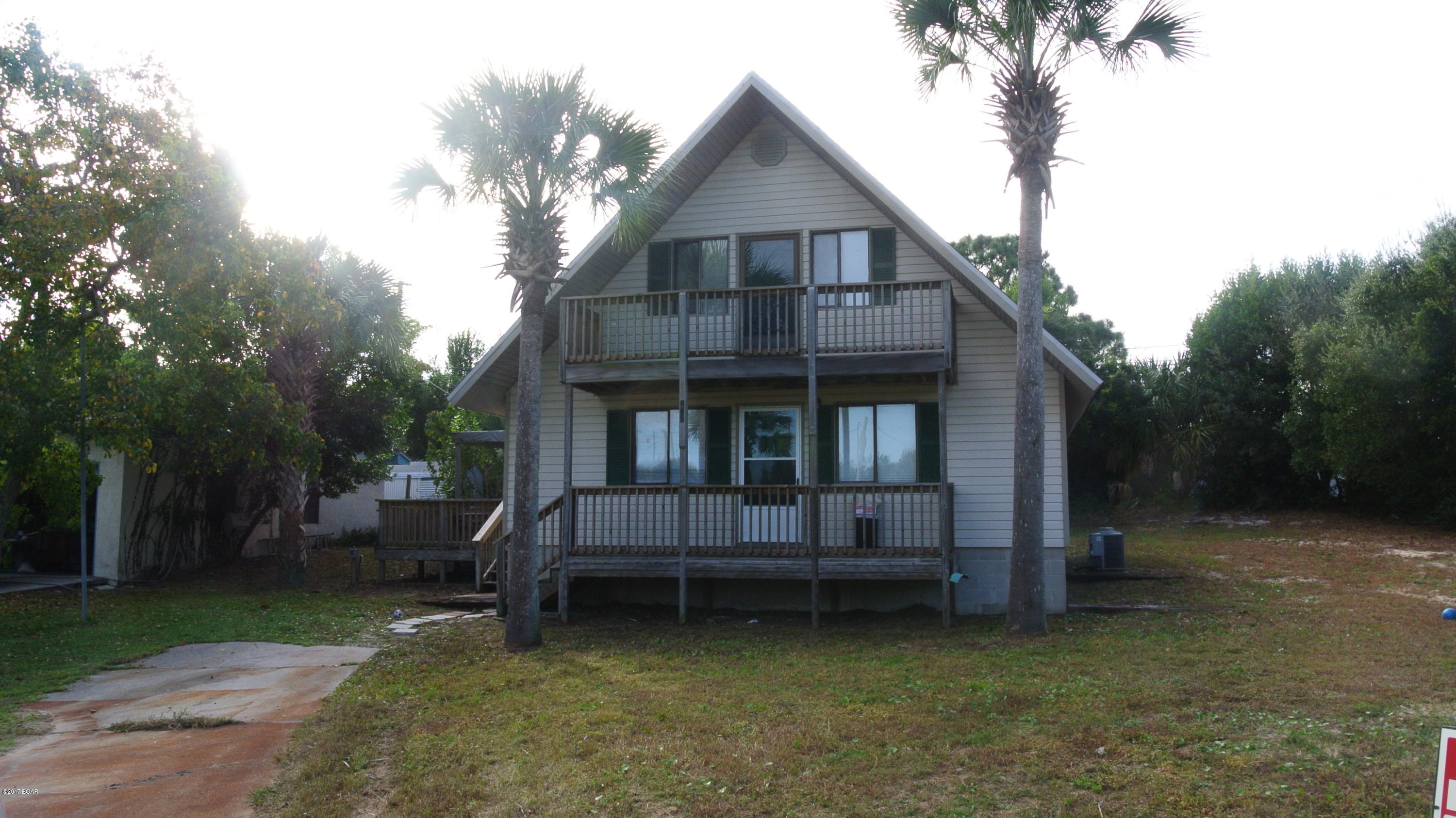 This is a great rental home location. This is a 3 bedroom and 2 bath home. The deposit for this unit is $1950.00 and there is a non refundable pet fee of $250.00. This home is currently occupied, home will be available August 1st. Please contact Paradise Properties at 850-588-7136 for showing information.