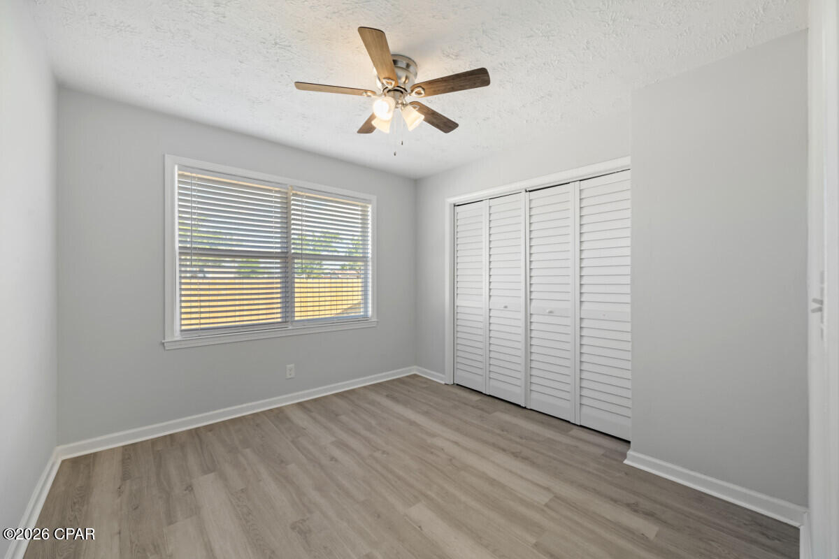 Hickory Manor - Residential