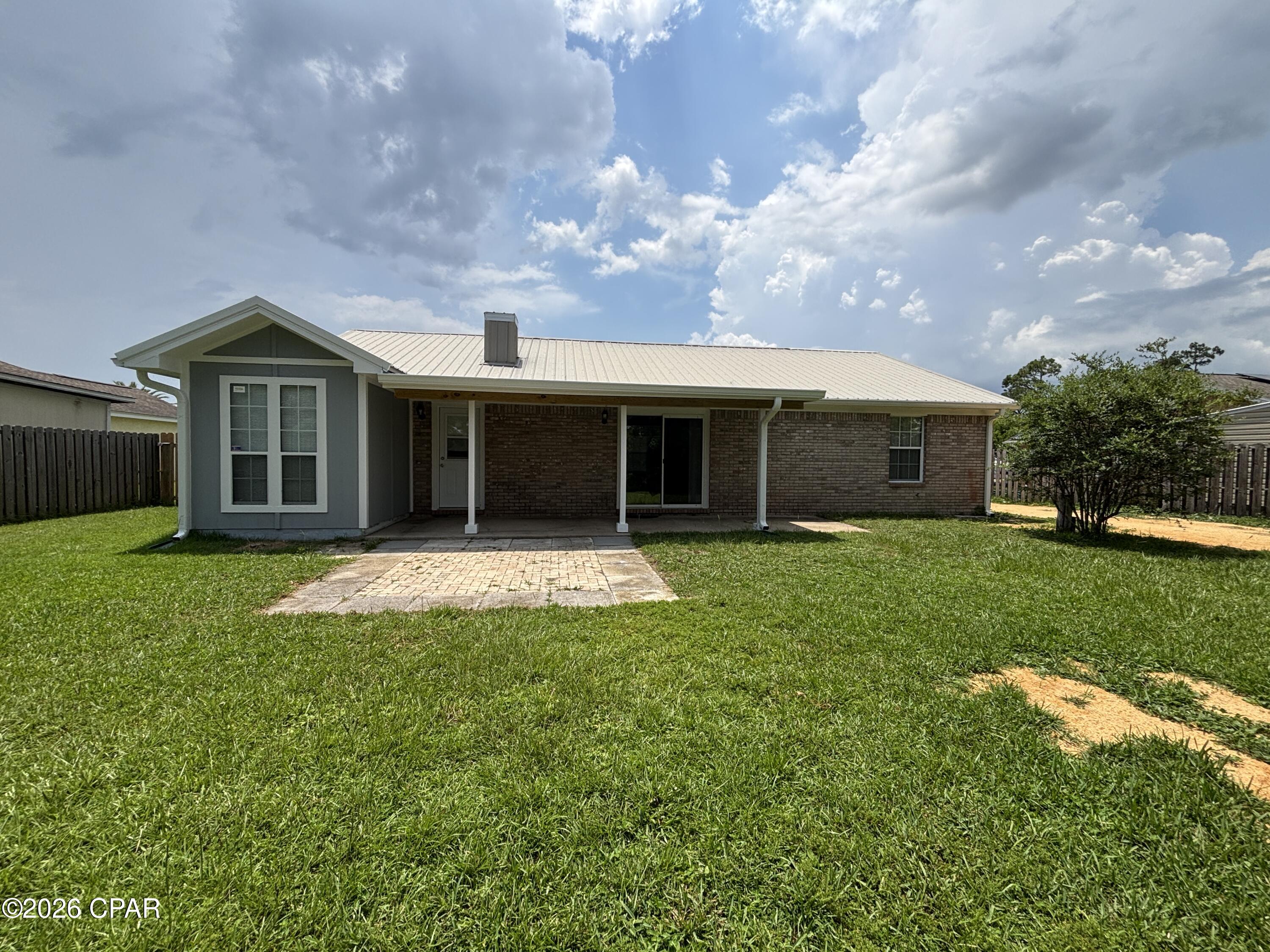 [No Recorded Subdiv] - Residential Lease