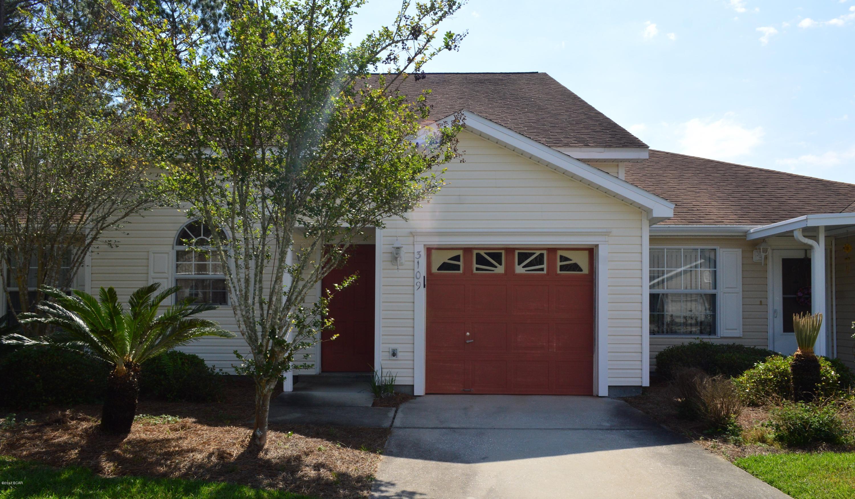 3 bedroom, 2 1/2 bath townhome in the Hammocks subdivision. 1720 sq ft. Large airy living room/ dining room. Downstairs Master. Balcony with loft. Screened in back porch. Single car garage with opener. Community pool. Yard care included in rent.  Comes with washer/dryer.