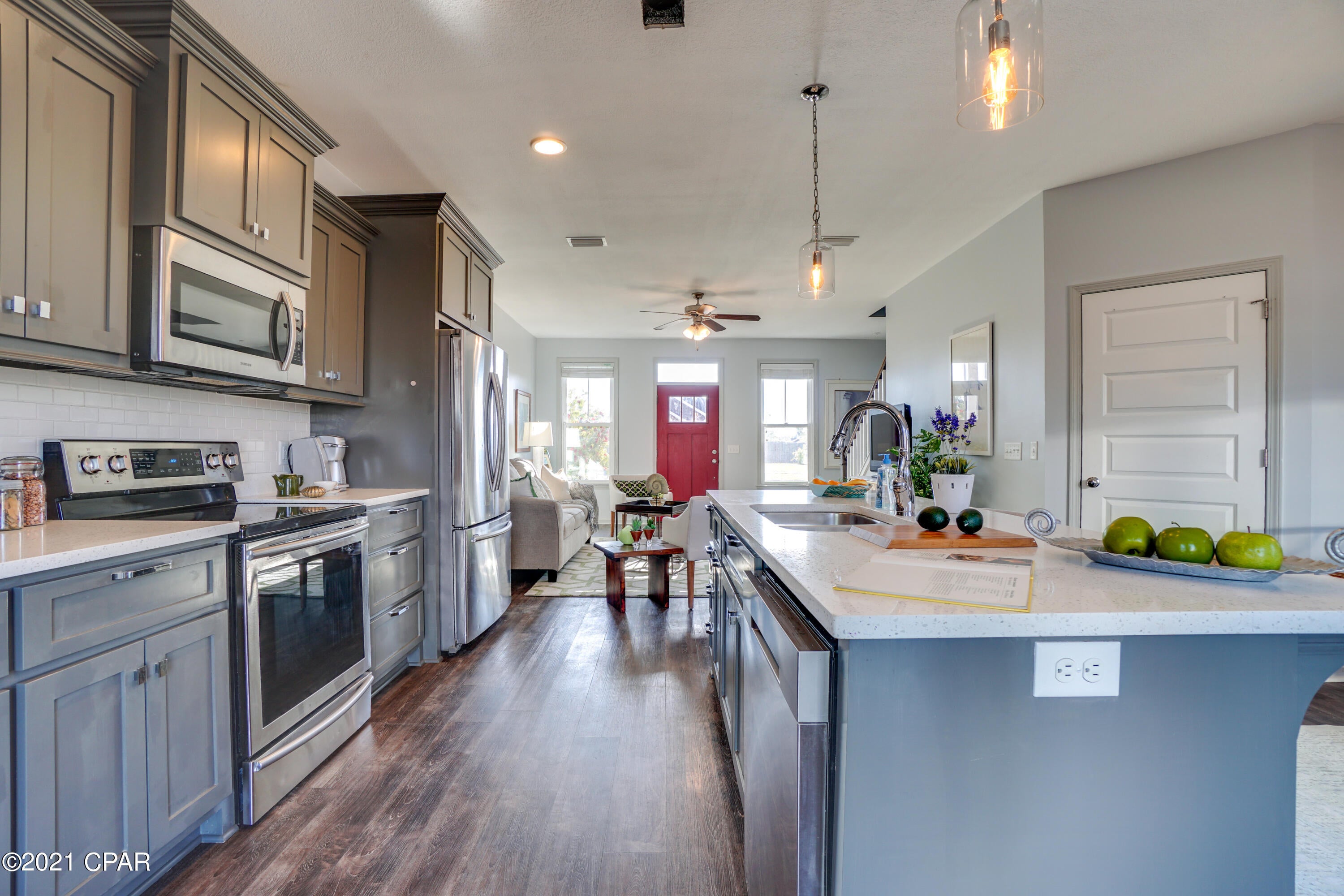 The Pines Of Lynn Haven - Residential