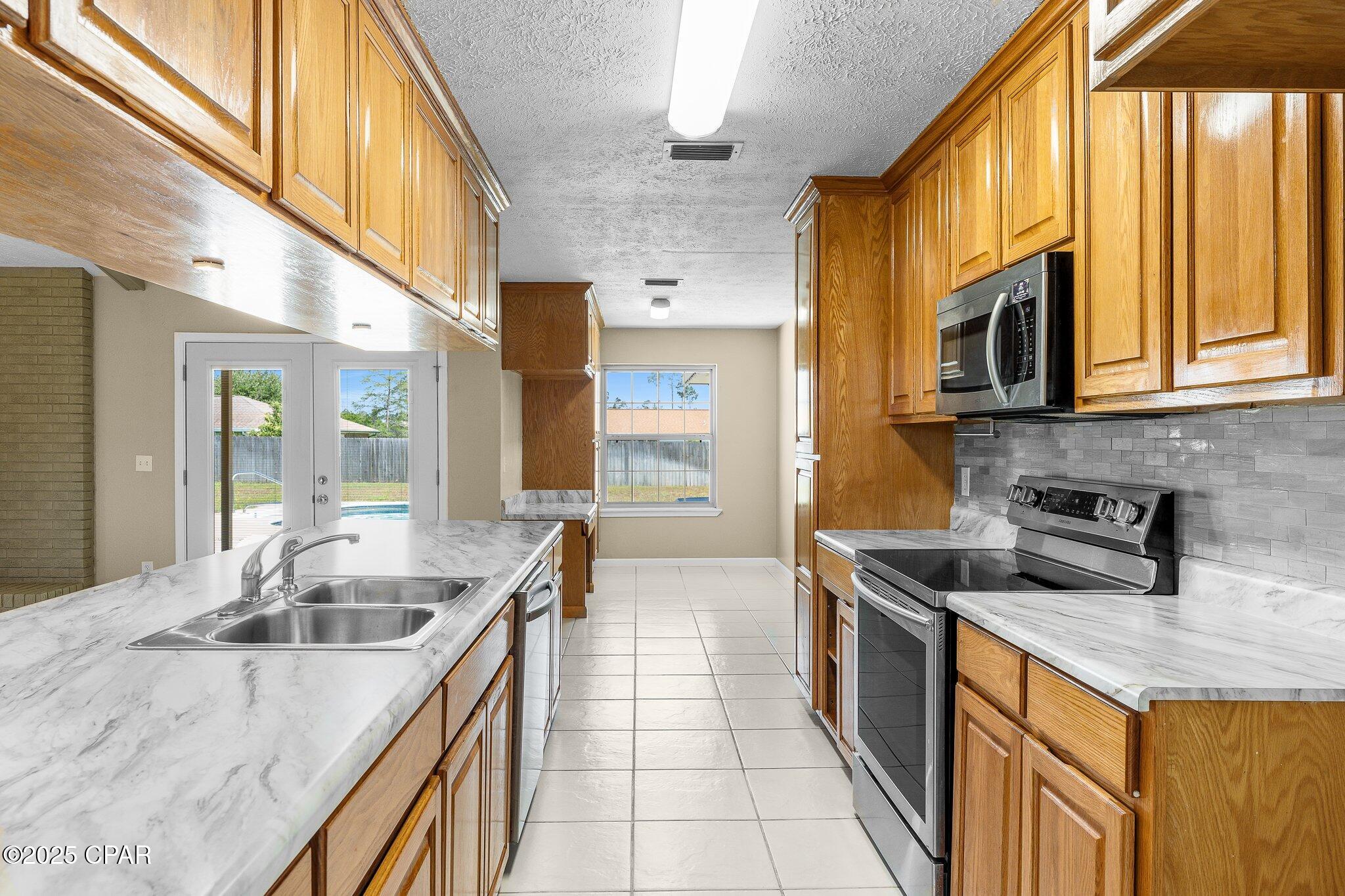 Grimes Callaway Bayou Est U-2 - Residential