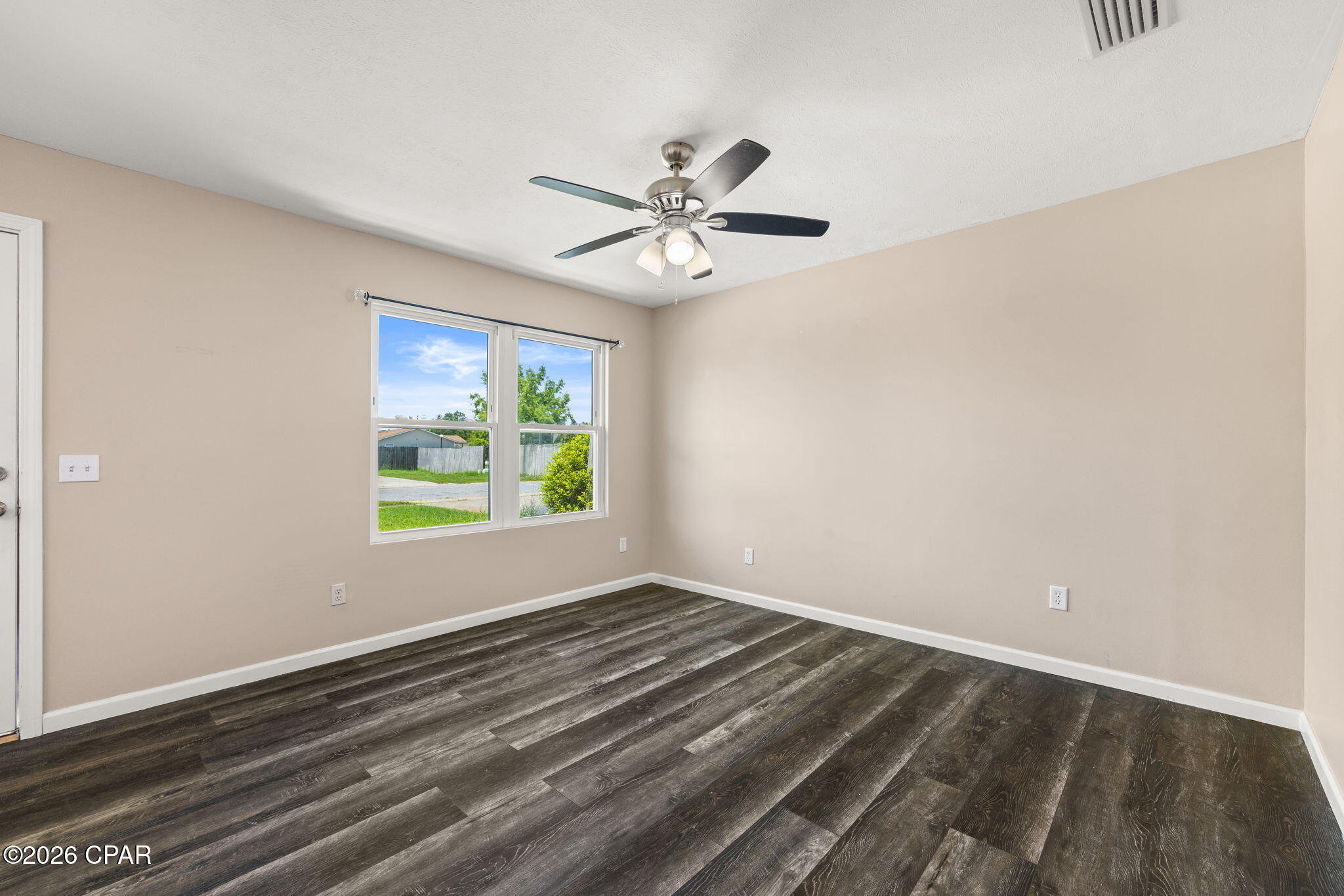 [No Recorded Subdiv] - Residential Lease