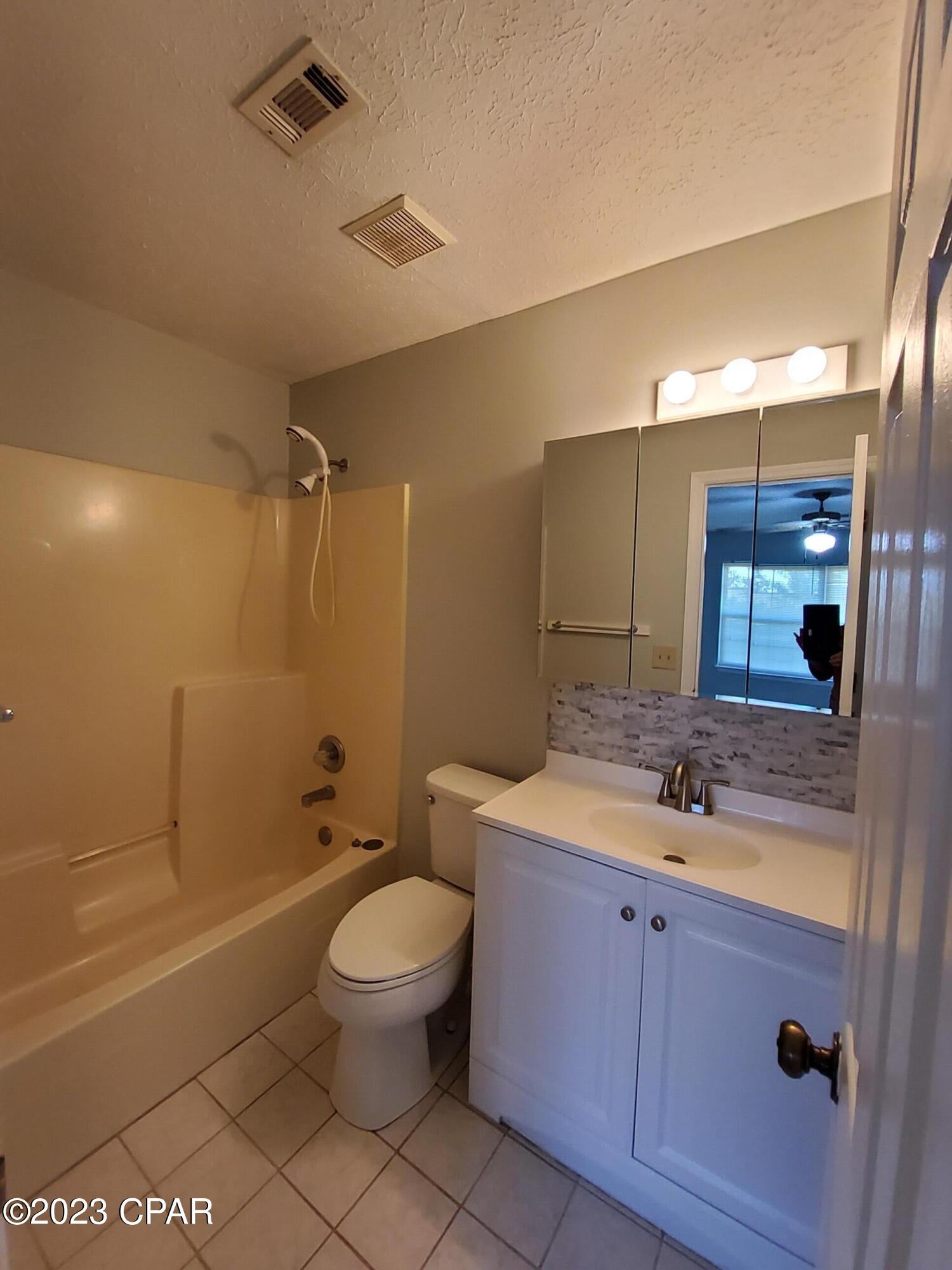 Indian Creek Village Ph I - Residential