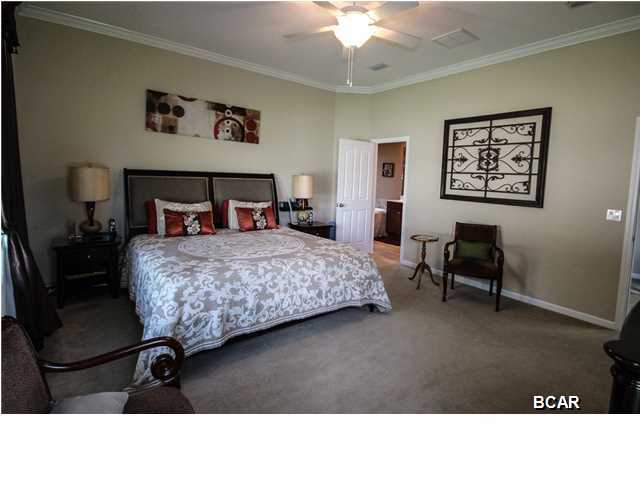 Hawks Landing - Residential