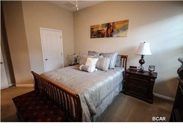 Hawks Landing - Residential