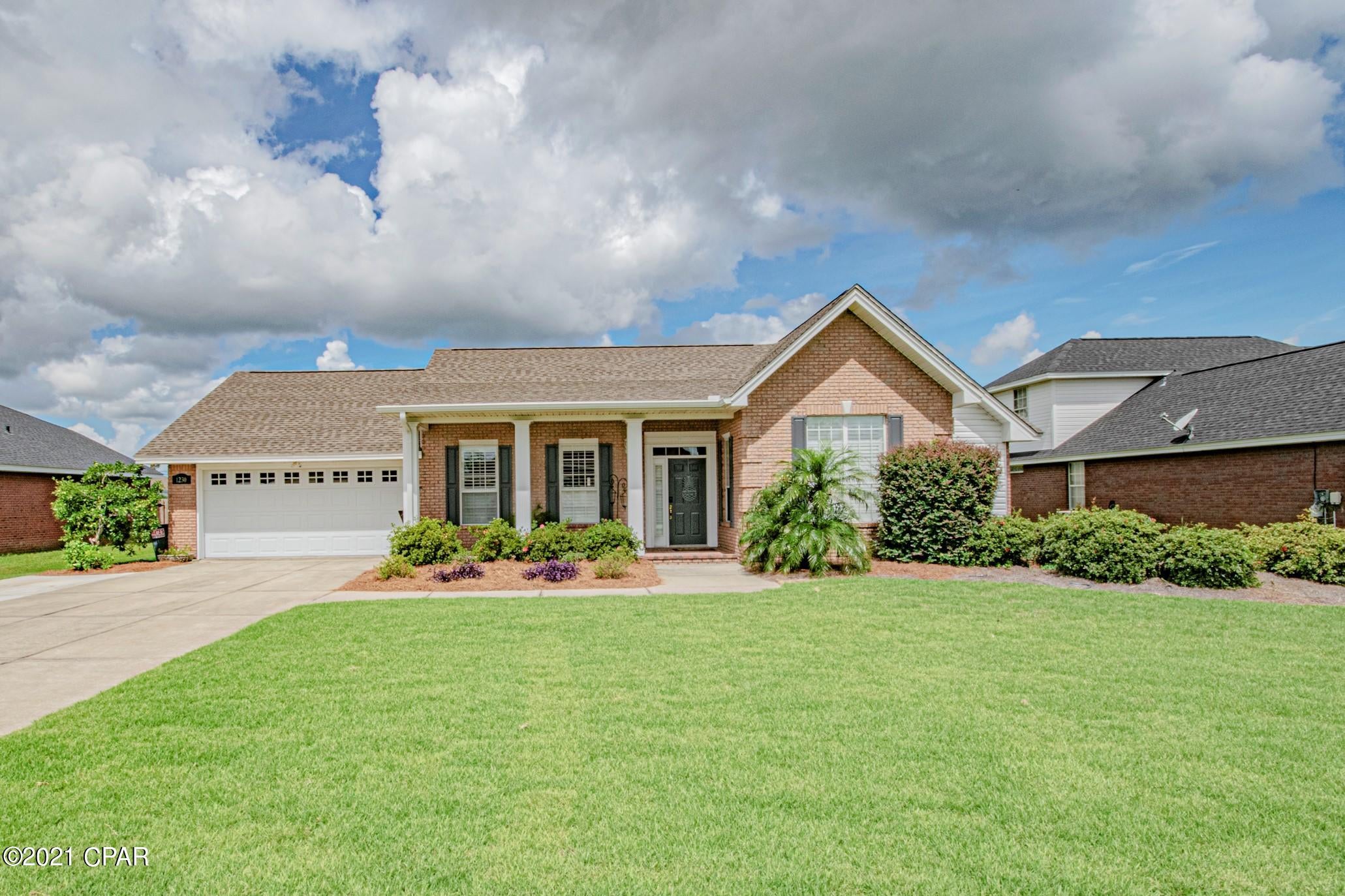 Huntington Ridge - Residential