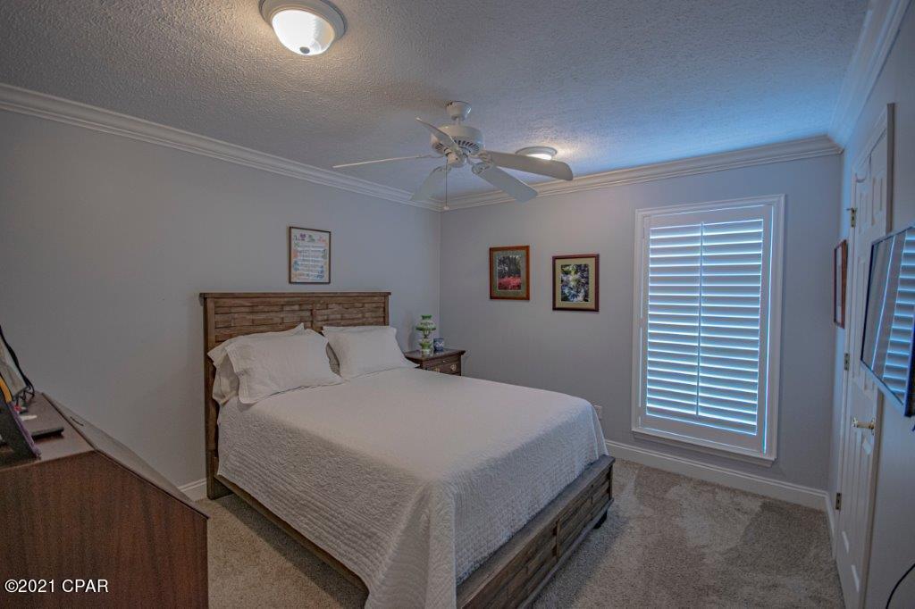 Huntington Ridge - Residential