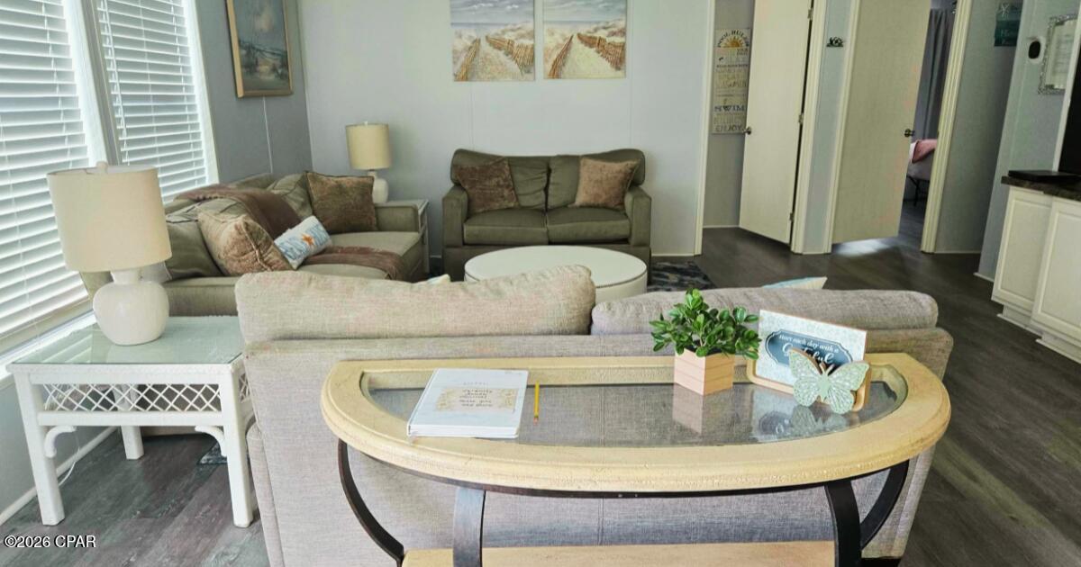 Laguna Beach 8th Add - Residential