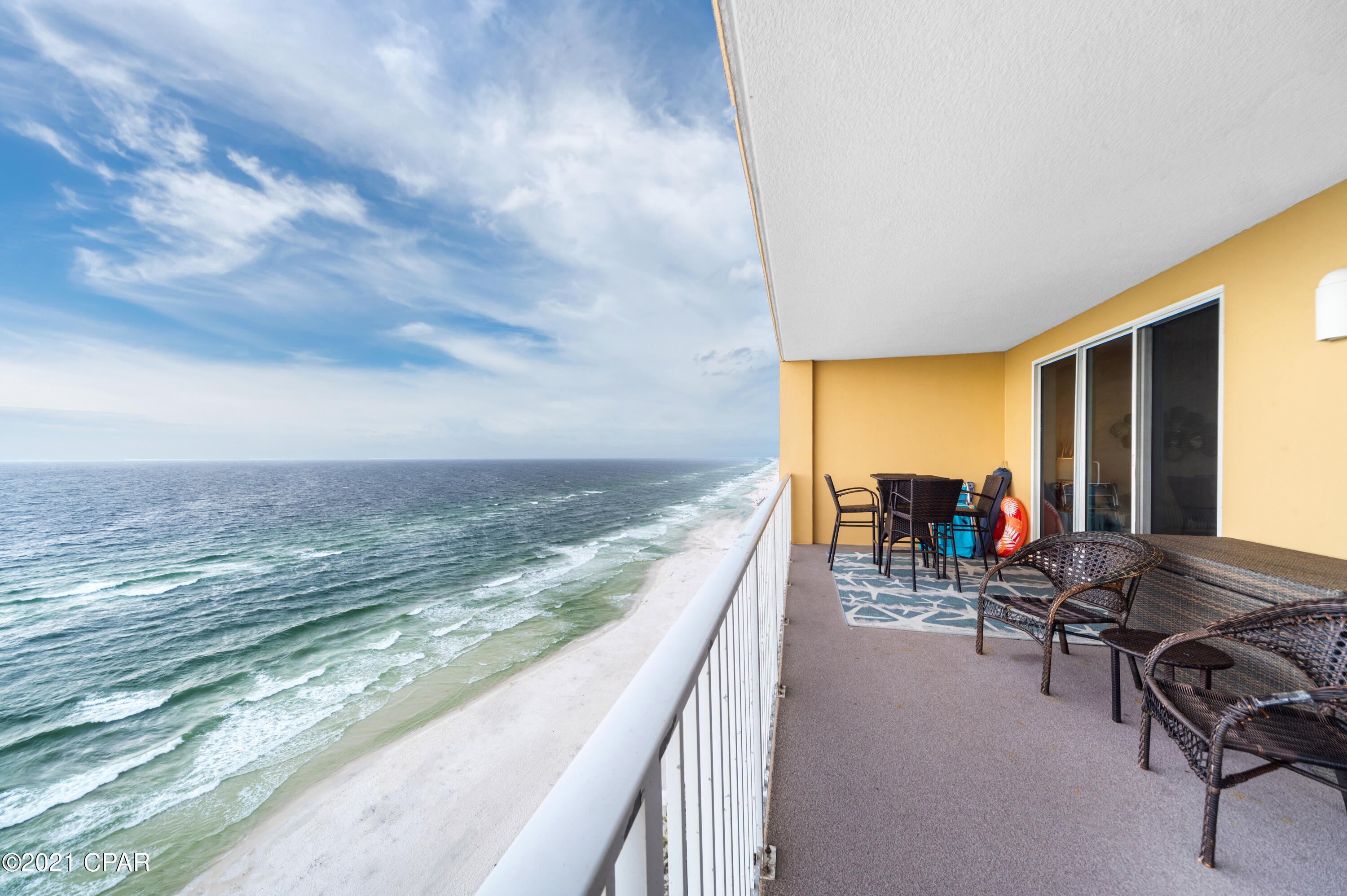 Tropic Winds - Residential