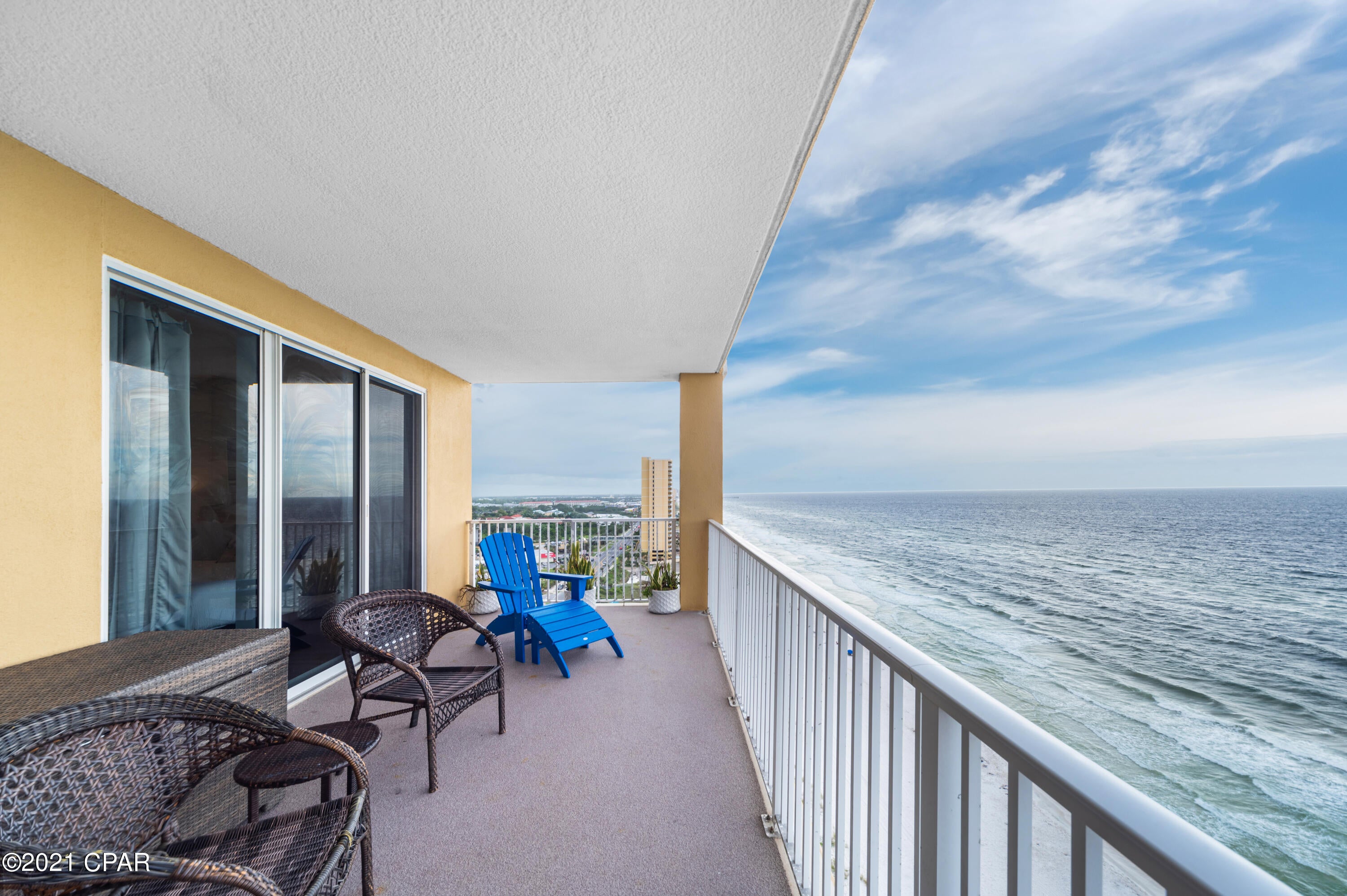Tropic Winds - Residential