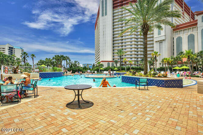 Laketown Wharf Phase II - Residential