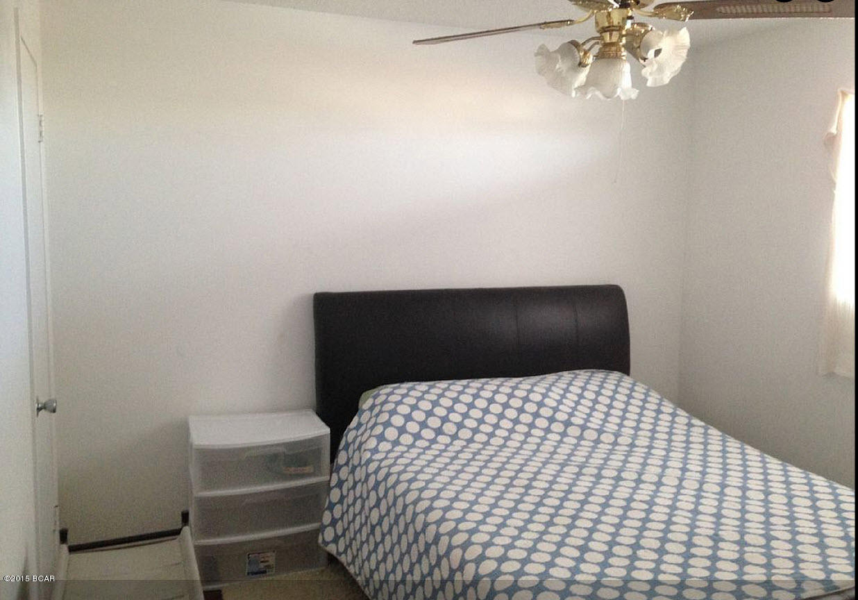 Lazy Daze Condo. - Residential