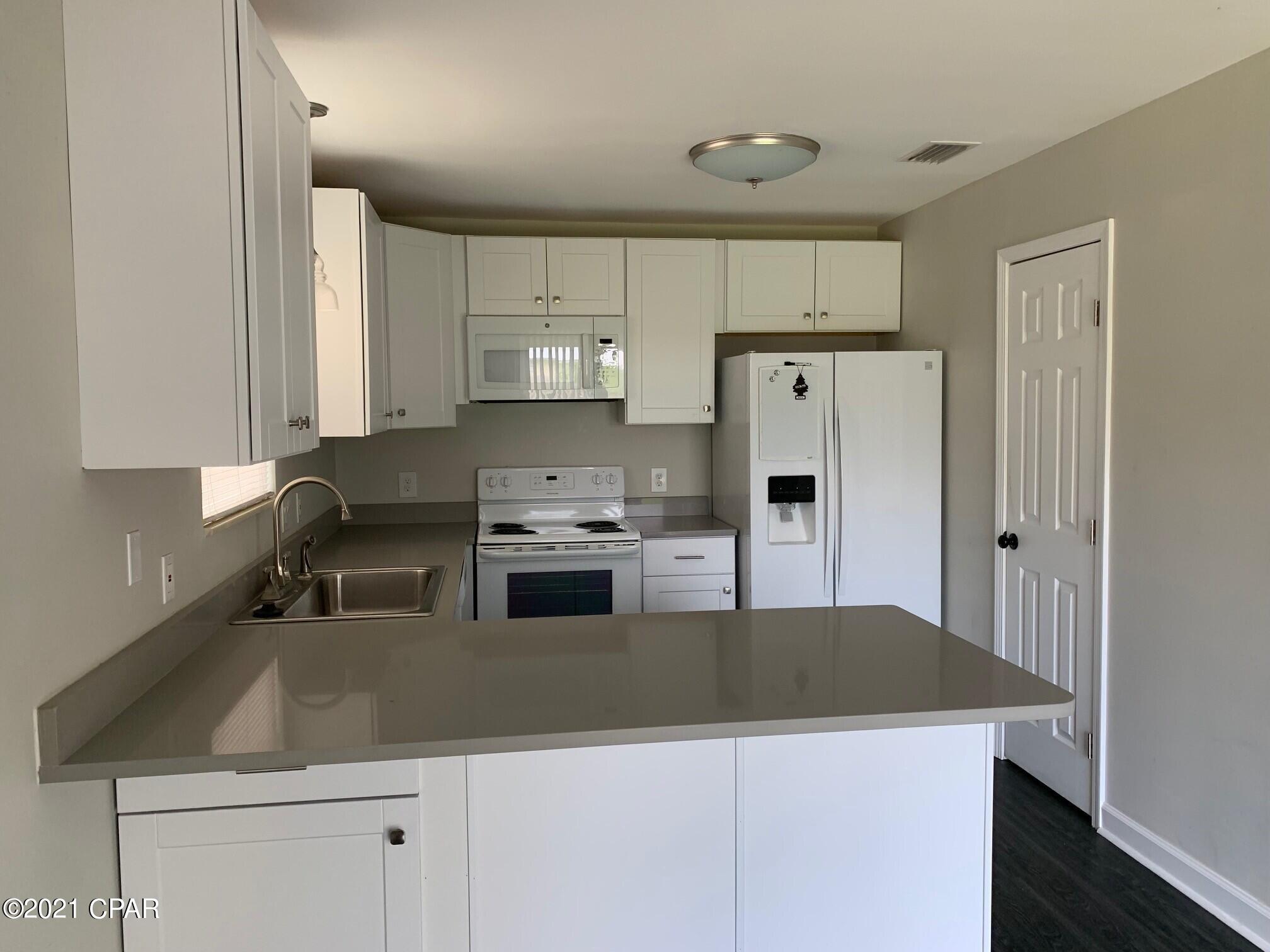 Belaire Estates U-4 - Residential