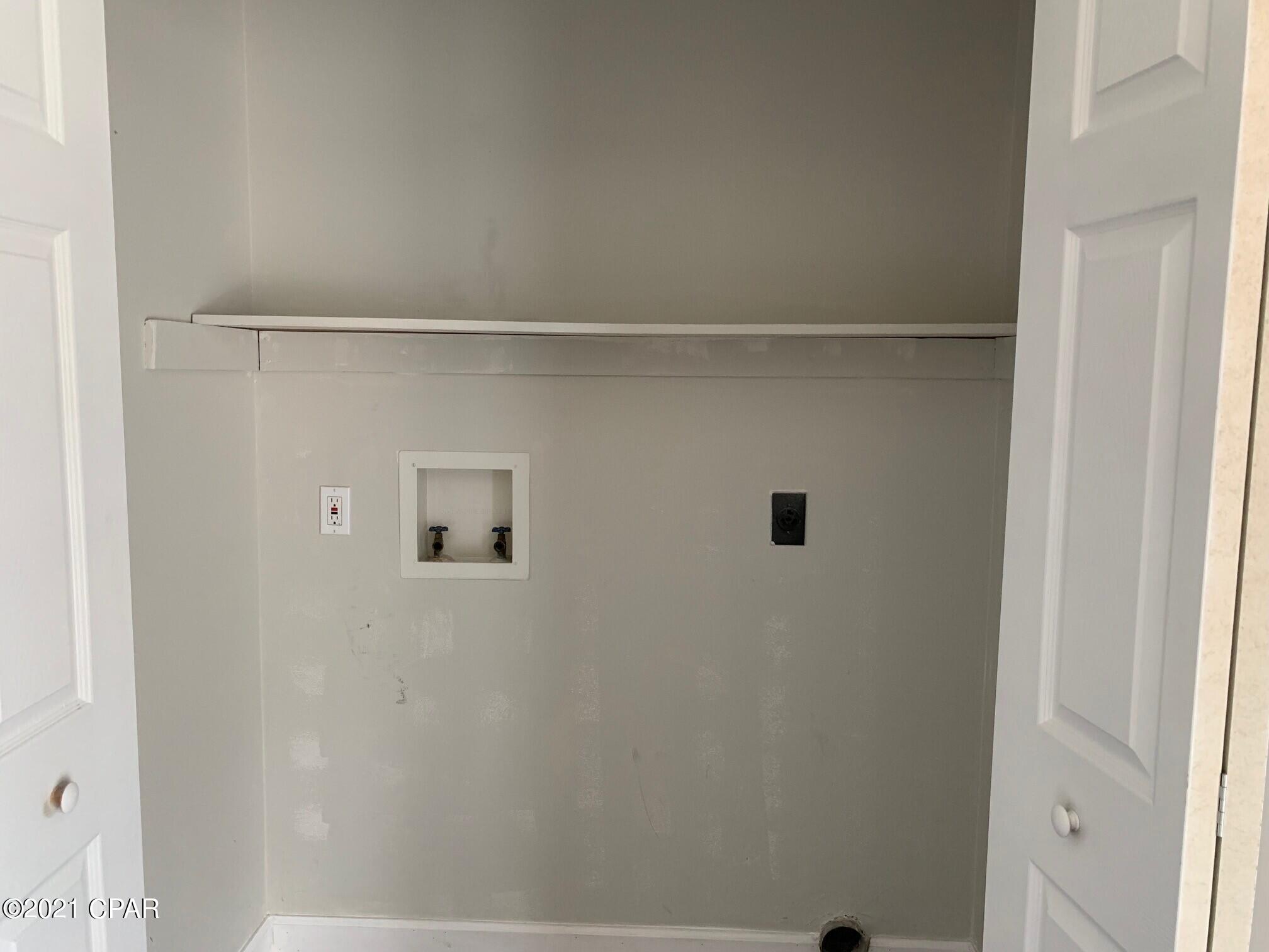 Belaire Estates U-4 - Residential