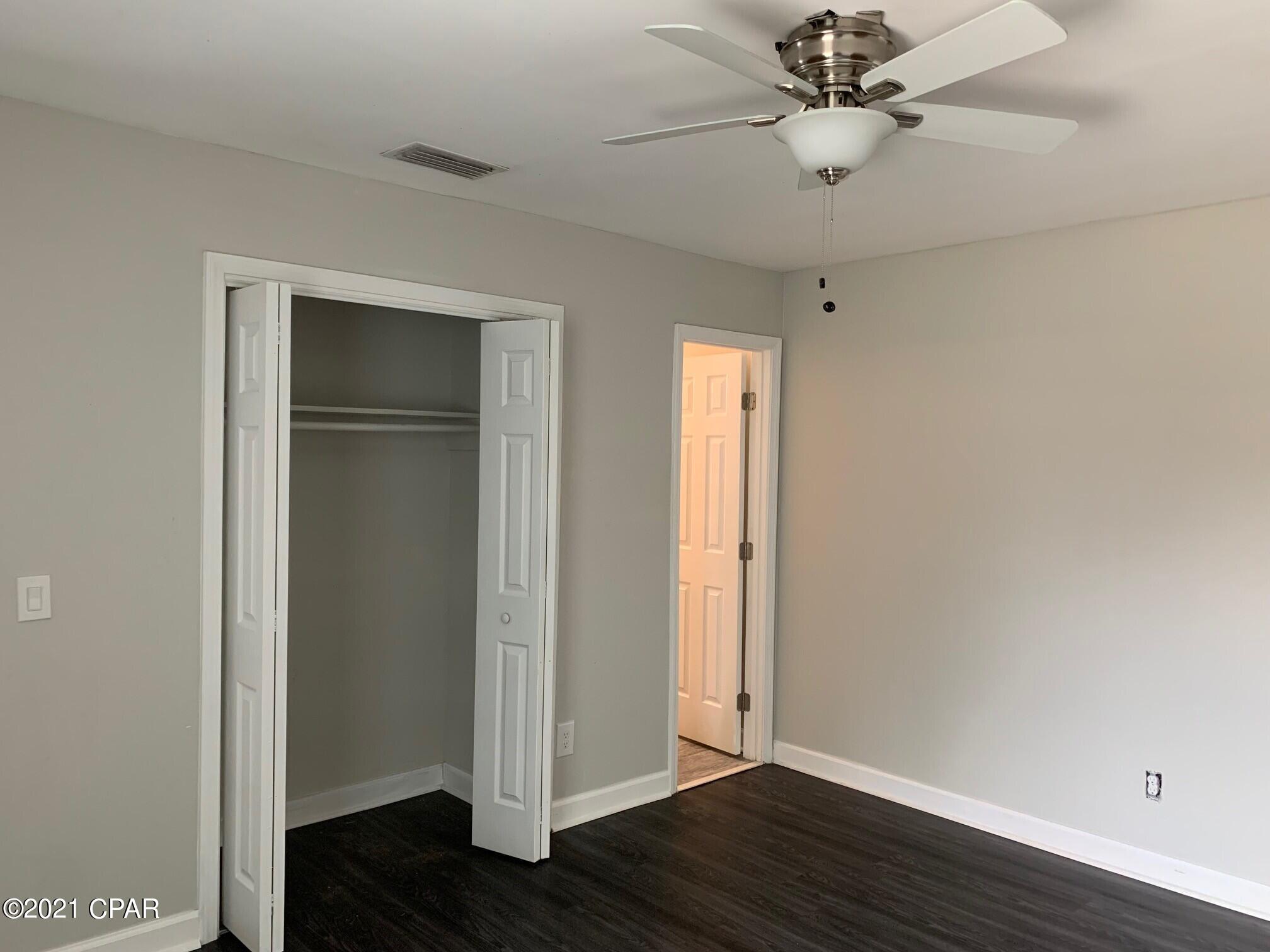 Belaire Estates U-4 - Residential