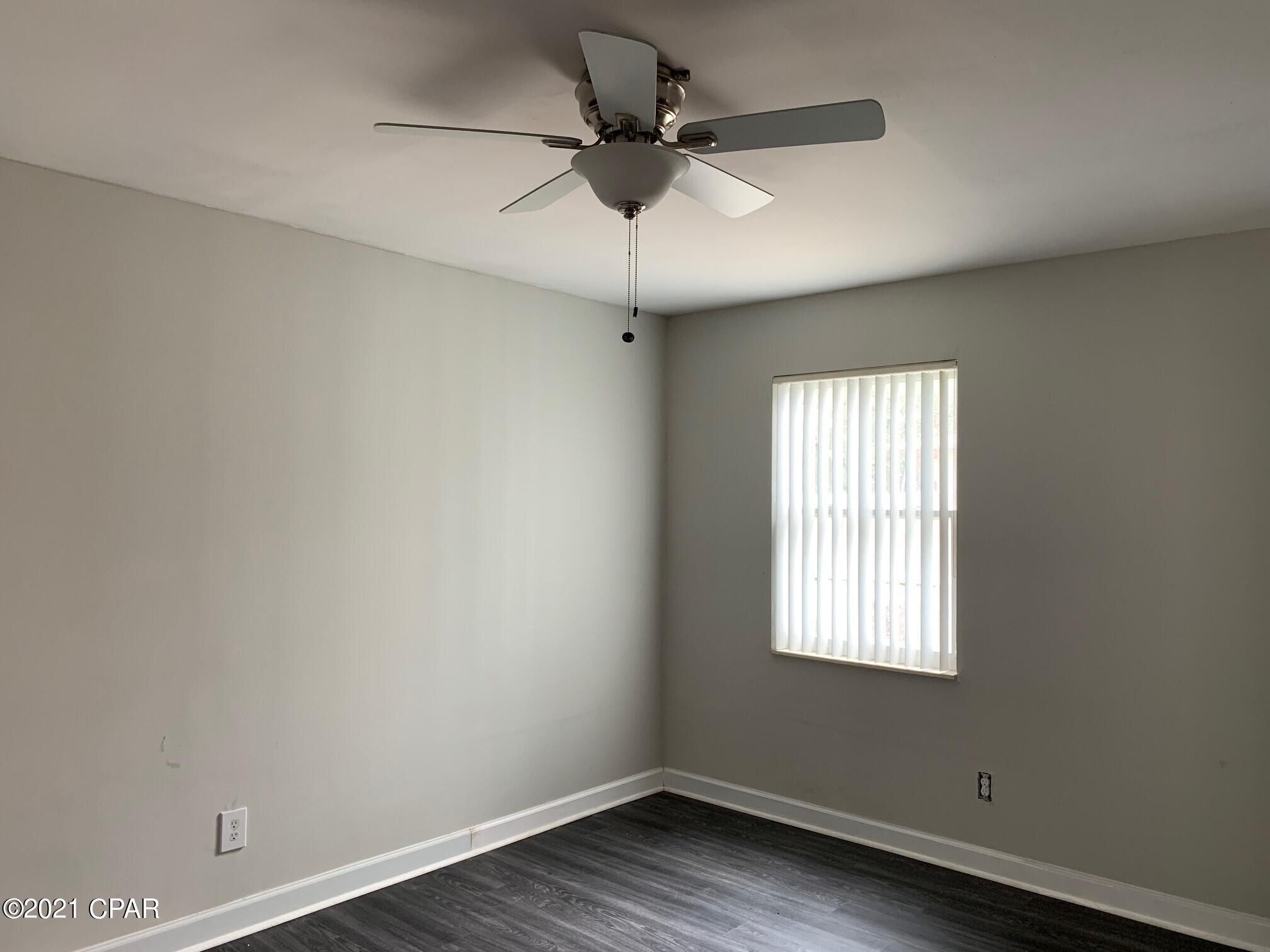 Belaire Estates U-4 - Residential