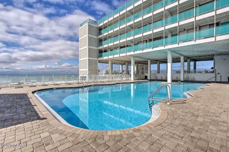 Fontainebleau Terrace - Residential