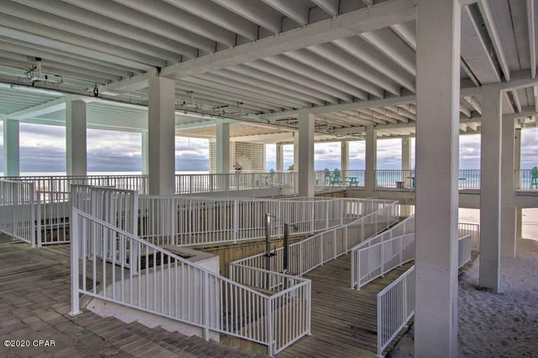 Fontainebleau Terrace - Residential
