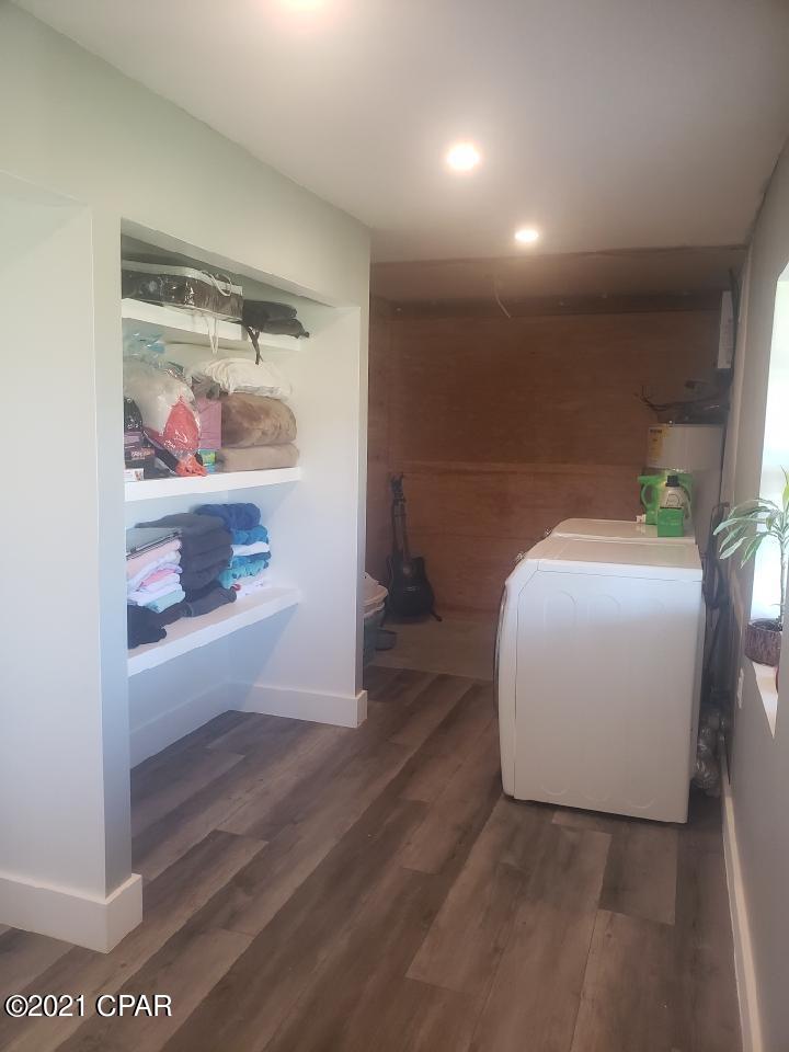 [No Recorded Subdiv] - Residential Lease