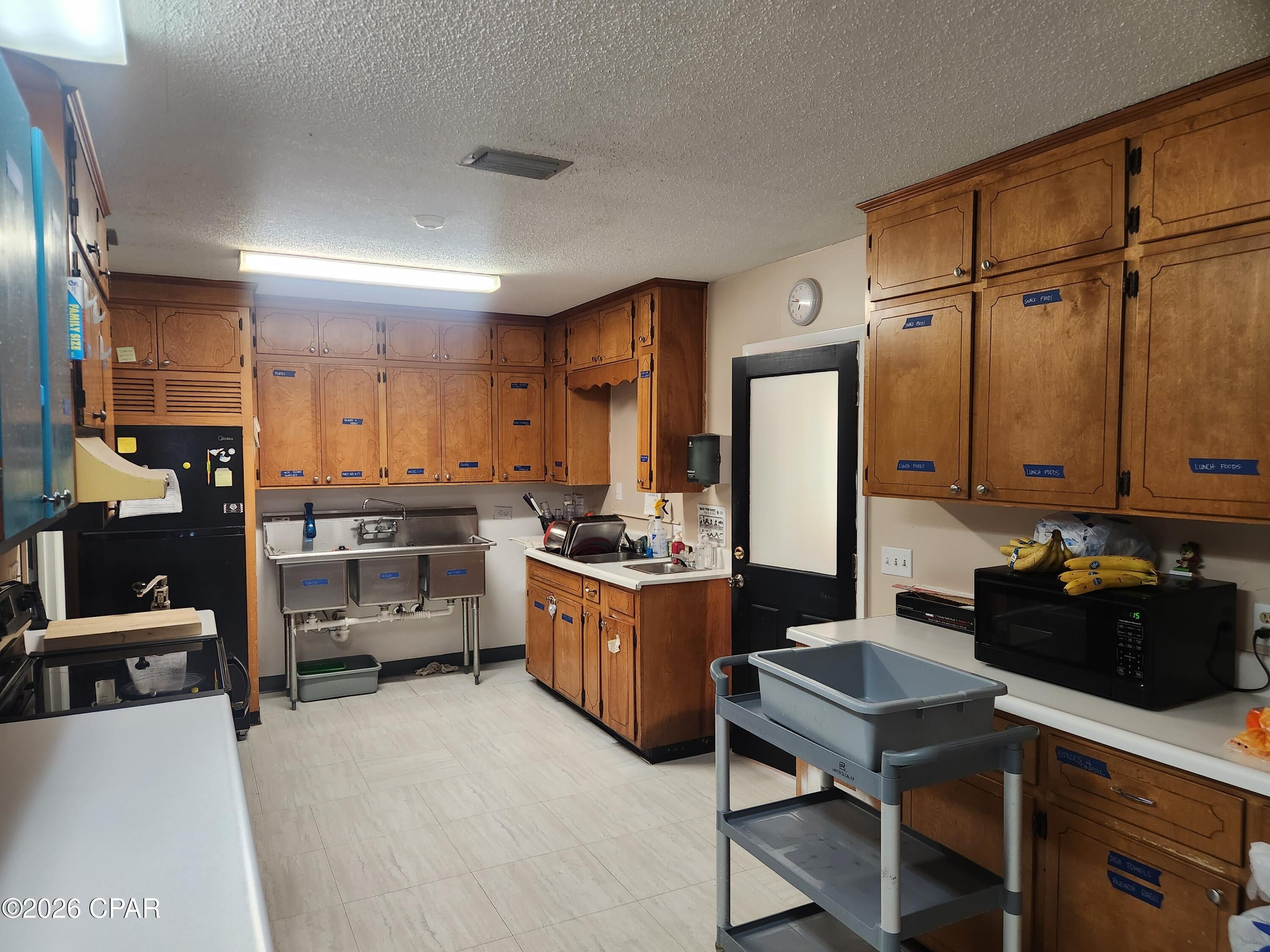 [No Recorded Subdiv] - Commercial Sale