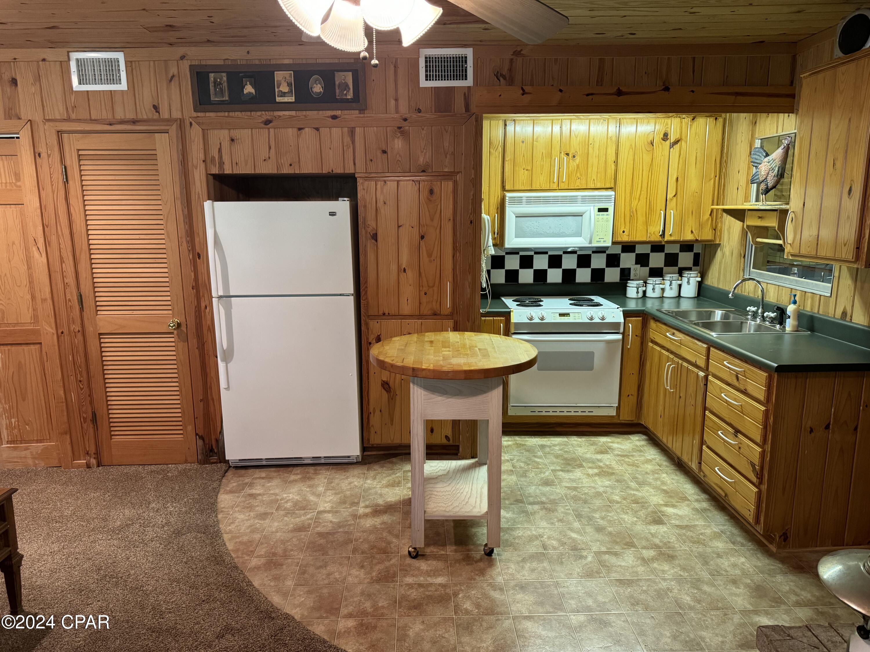 Whitfield Acres - Residential
