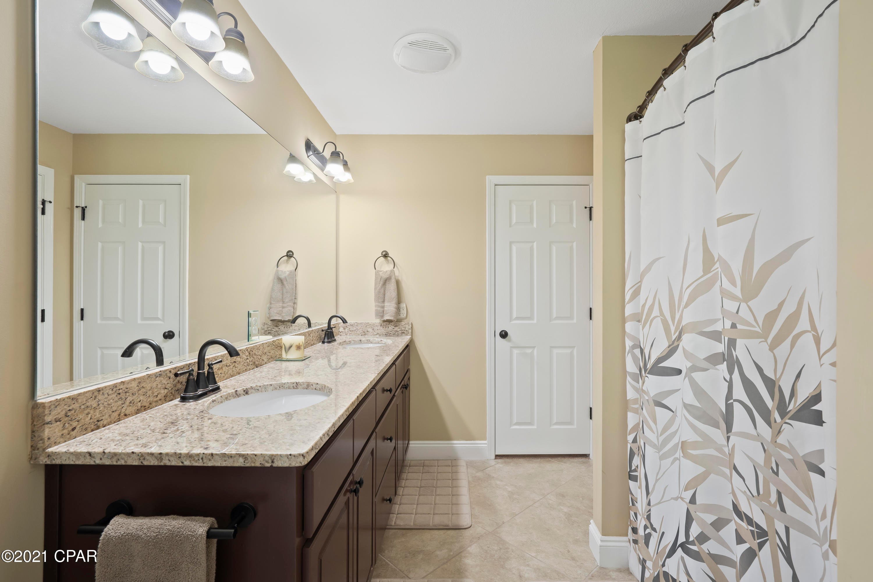 Annabella's Townhomes - Residential