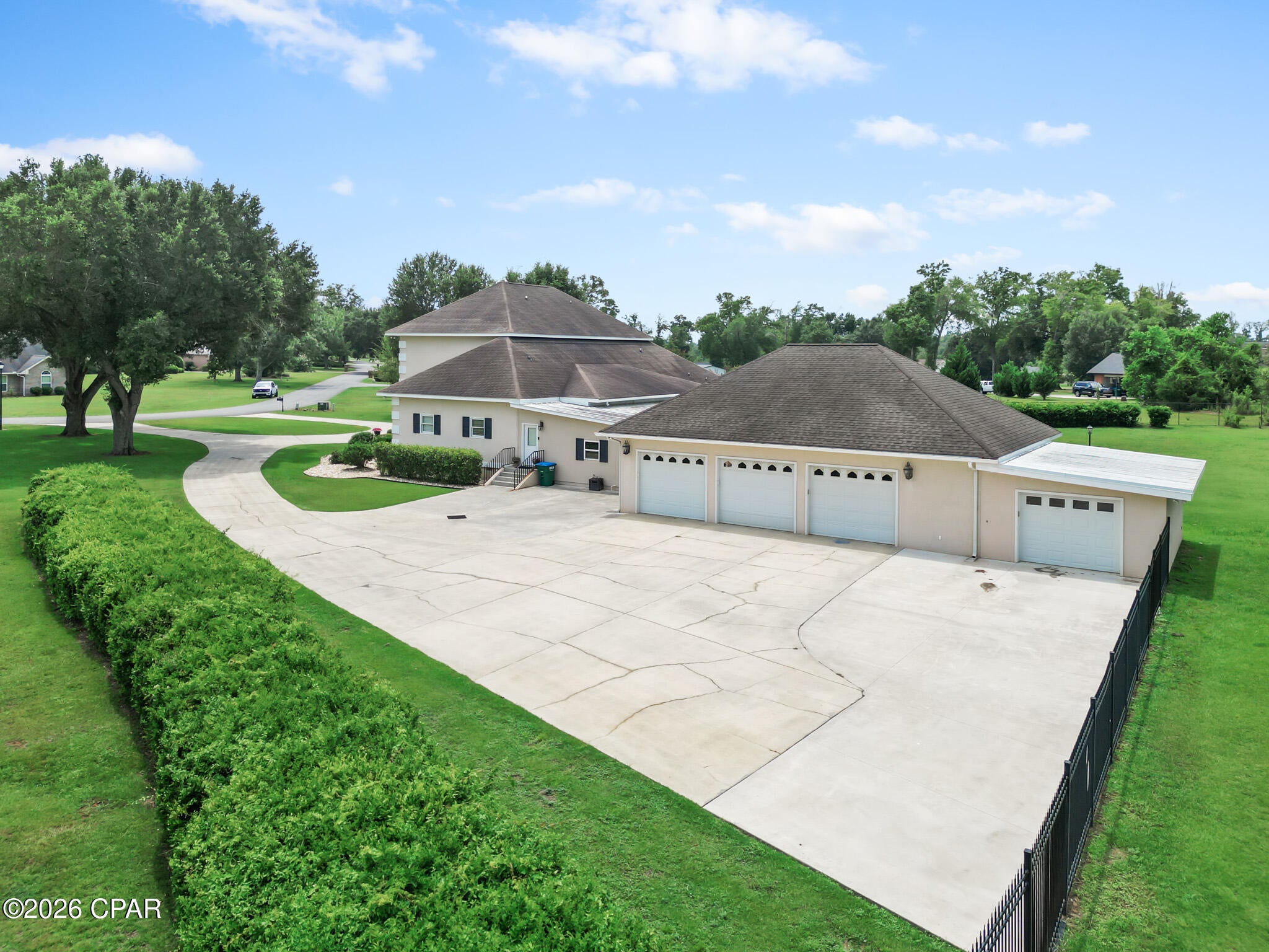 North Oaks - Residential