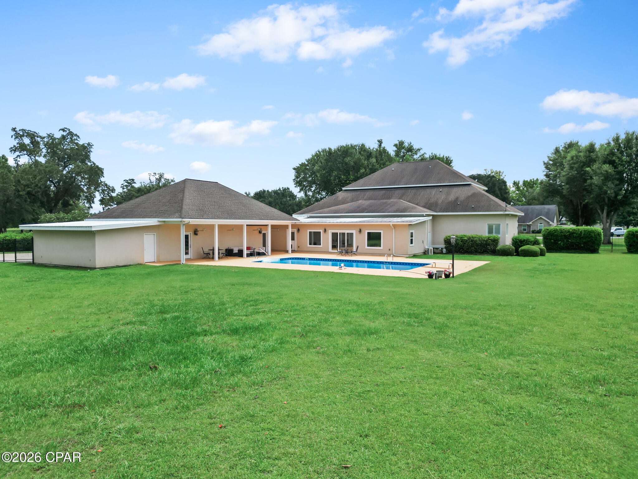 North Oaks - Residential