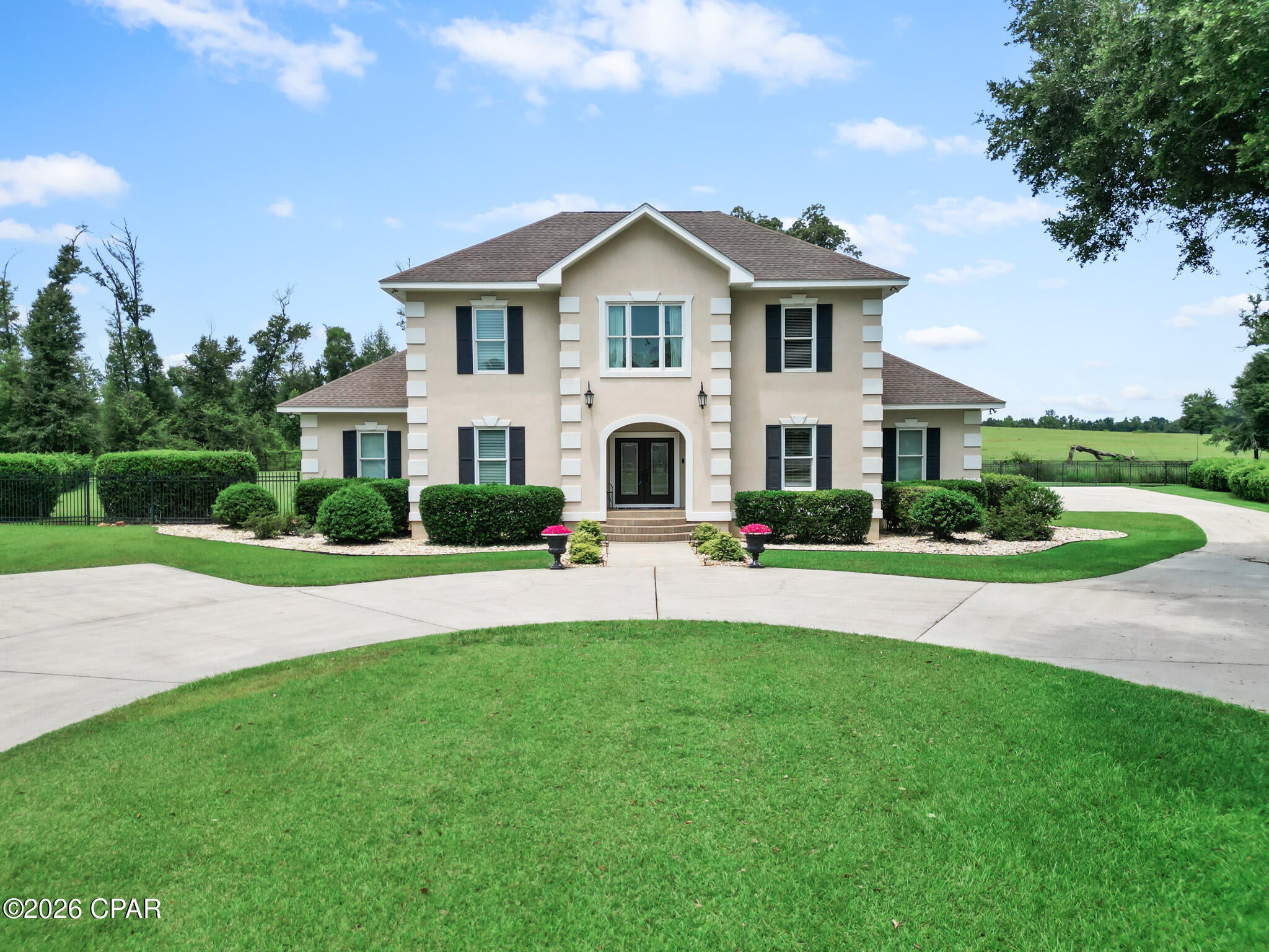 North Oaks - Residential