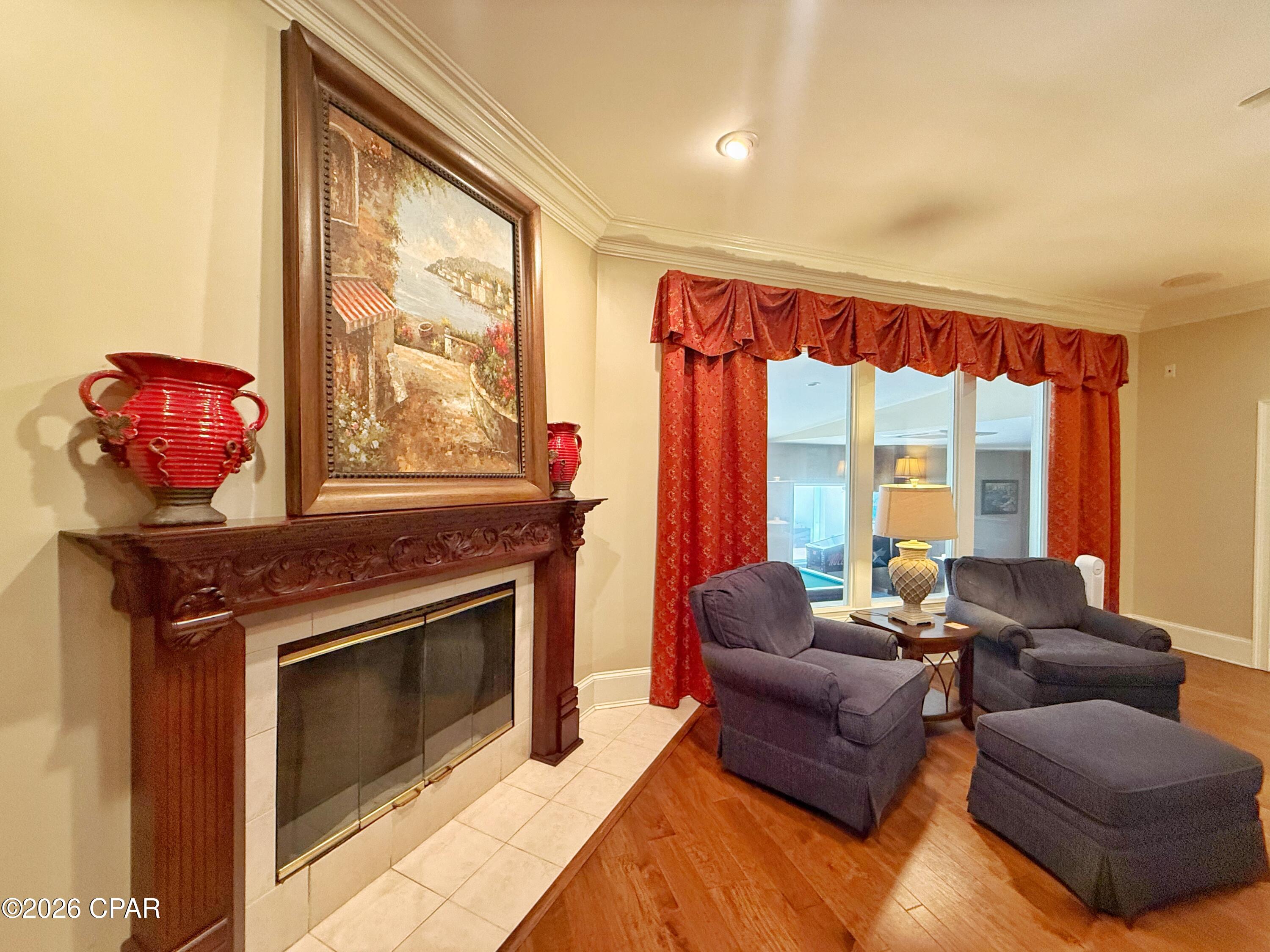 North Oaks - Residential