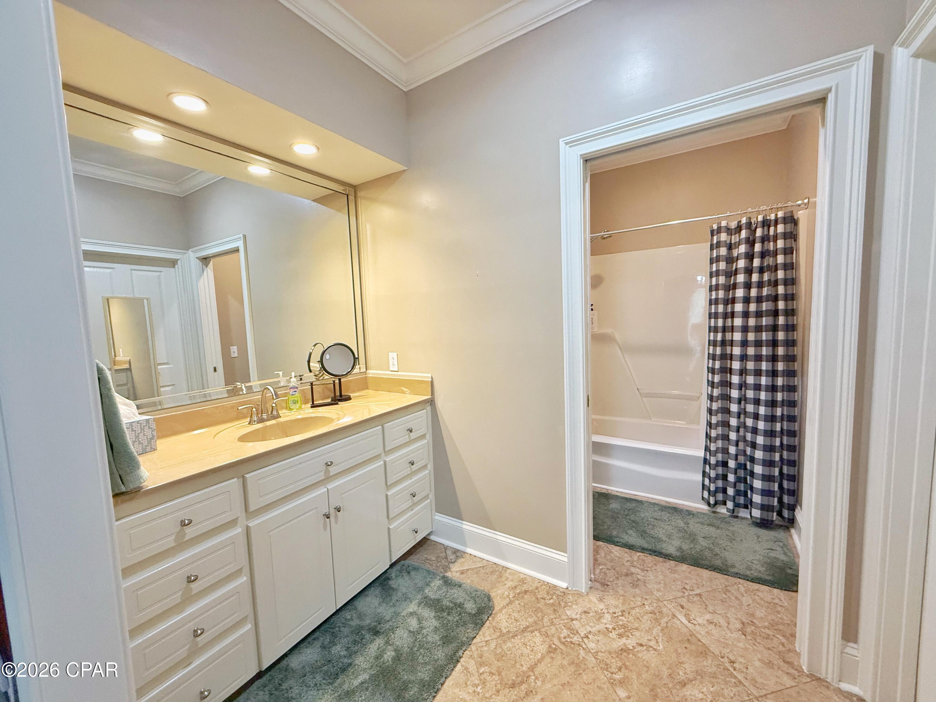 North Oaks - Residential
