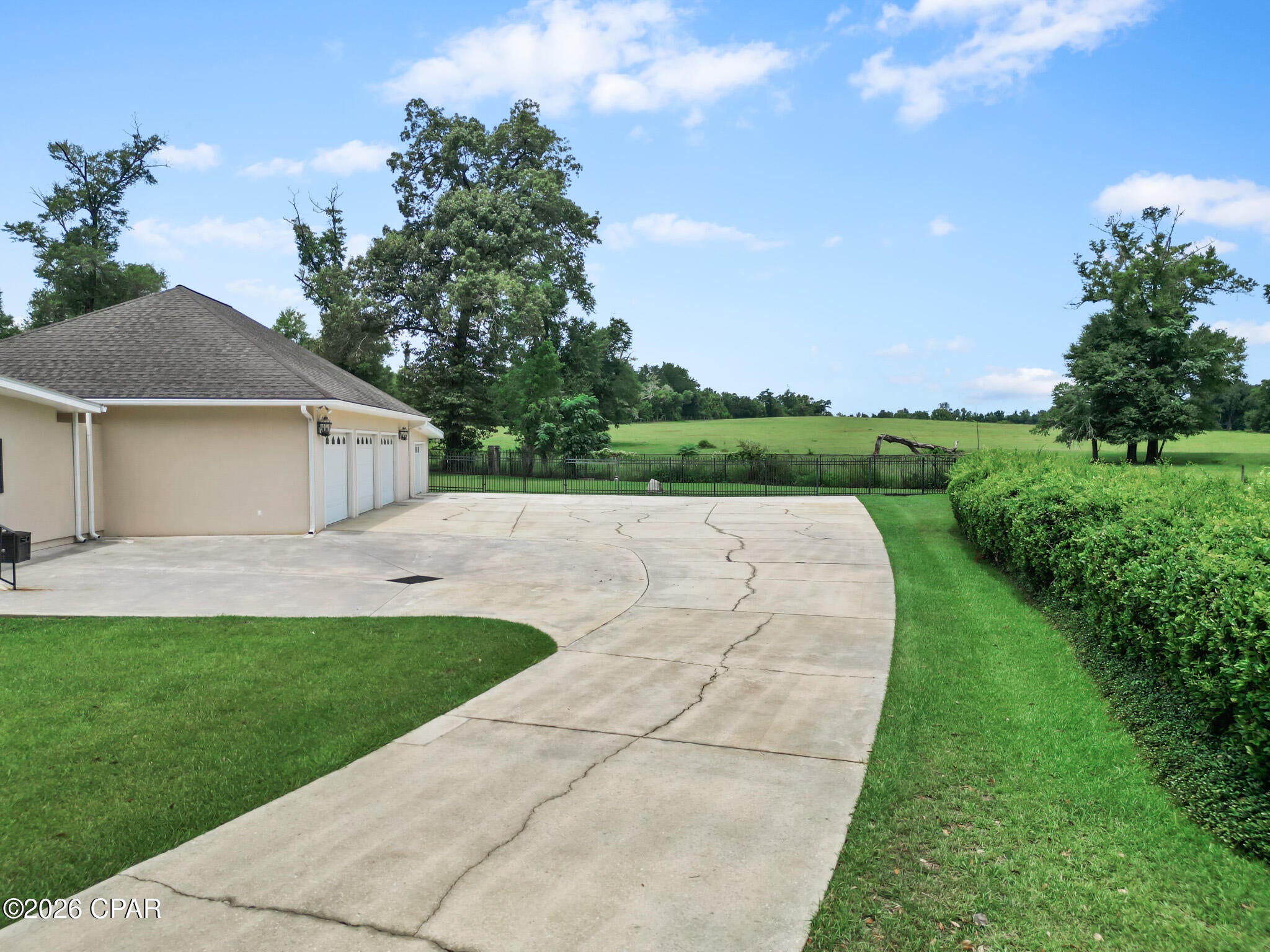North Oaks - Residential