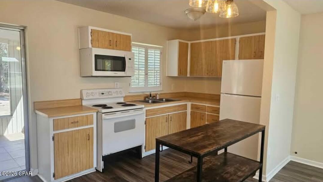 Sunny Hills Unit 4 - Residential