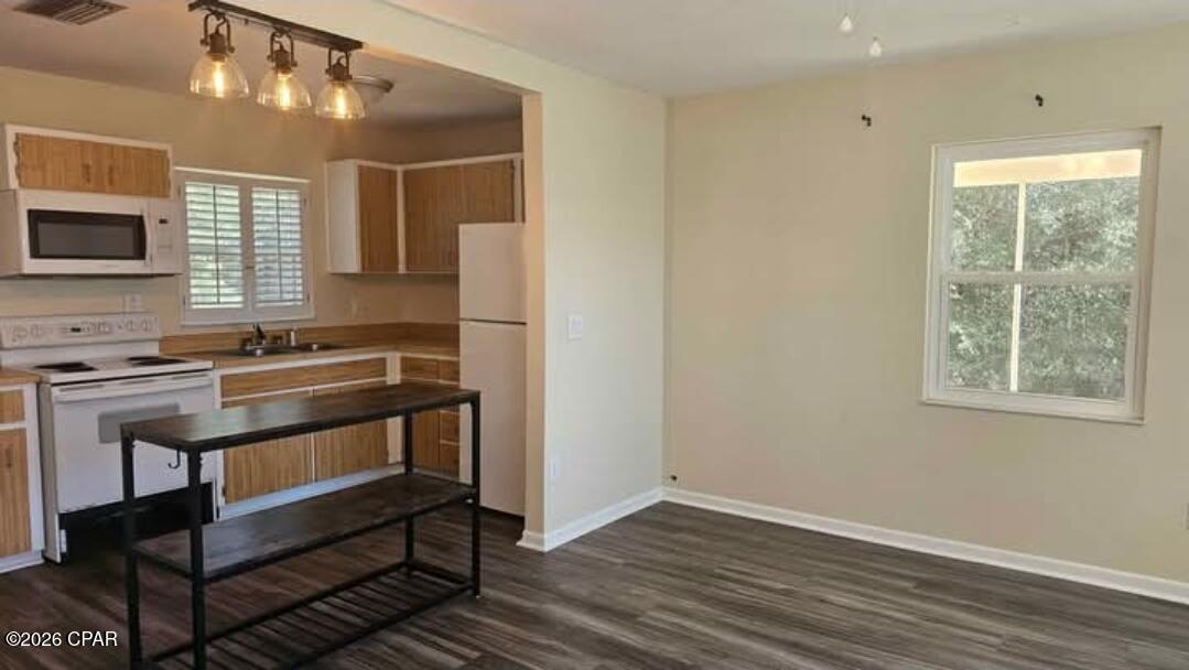 Sunny Hills Unit 4 - Residential