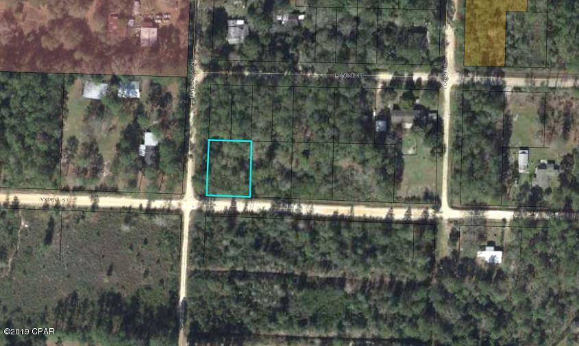 EXTREMELY MOTIVATED SELLER You can put either a mobile home here or build a single family home. Not far from the Gulf of Mexico and Panama City Beach. Close to Tyndall AFB and the Northwest Florida International Airport. All measurements are approximate.