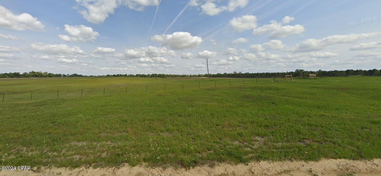 'CURRENTLY UNDER CONTRACT, SELLER WILL CONSIDER BACKUP OFFERS'' Looking for acreage to build your new home with room for farming? This could be it. Your home could be built on the hill while overlooking your fully cleared 40 acres. Approximately 20 acres are fenced and awaiting to be utilized as pasture.  There is approximately 15 acres of Bermuda Hay with a barn to store it out of the weather. Need to work on equipment? Underground electric has been installed to the barn. Need to water your animals or garden? It has a well that was drilled in 2022, and waterlines have been installed on the 20 acres for your farm animals, garden and fruit trees. This could be all be yours with a 30-minute commute to Dothan, AL and 1 1/2-hour commute to Panama City without any deed restrictions. Owner is a Florida licensed realtor.