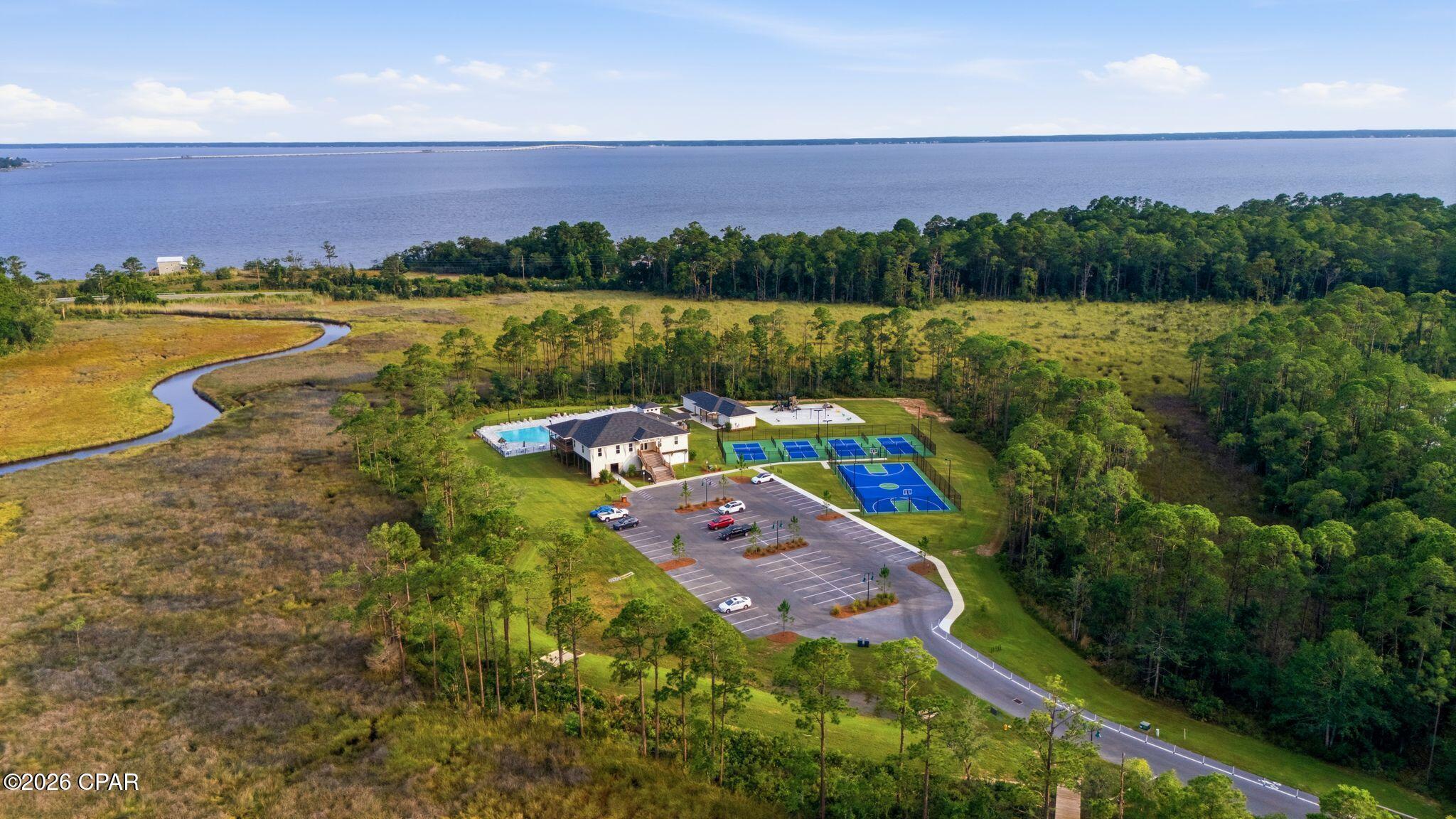 Hammock Bay - Residential