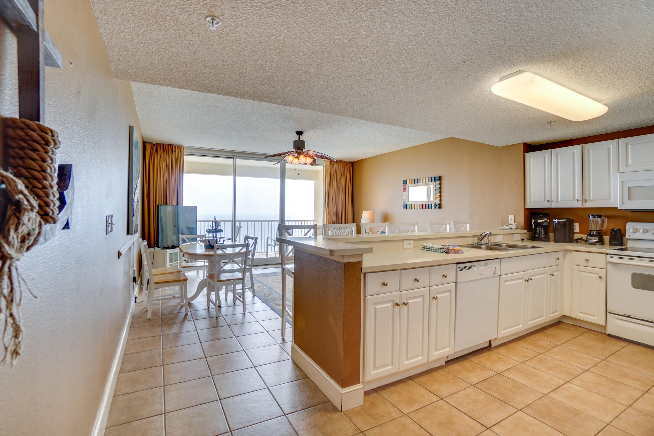 Majestic Beach Tower I - Residential