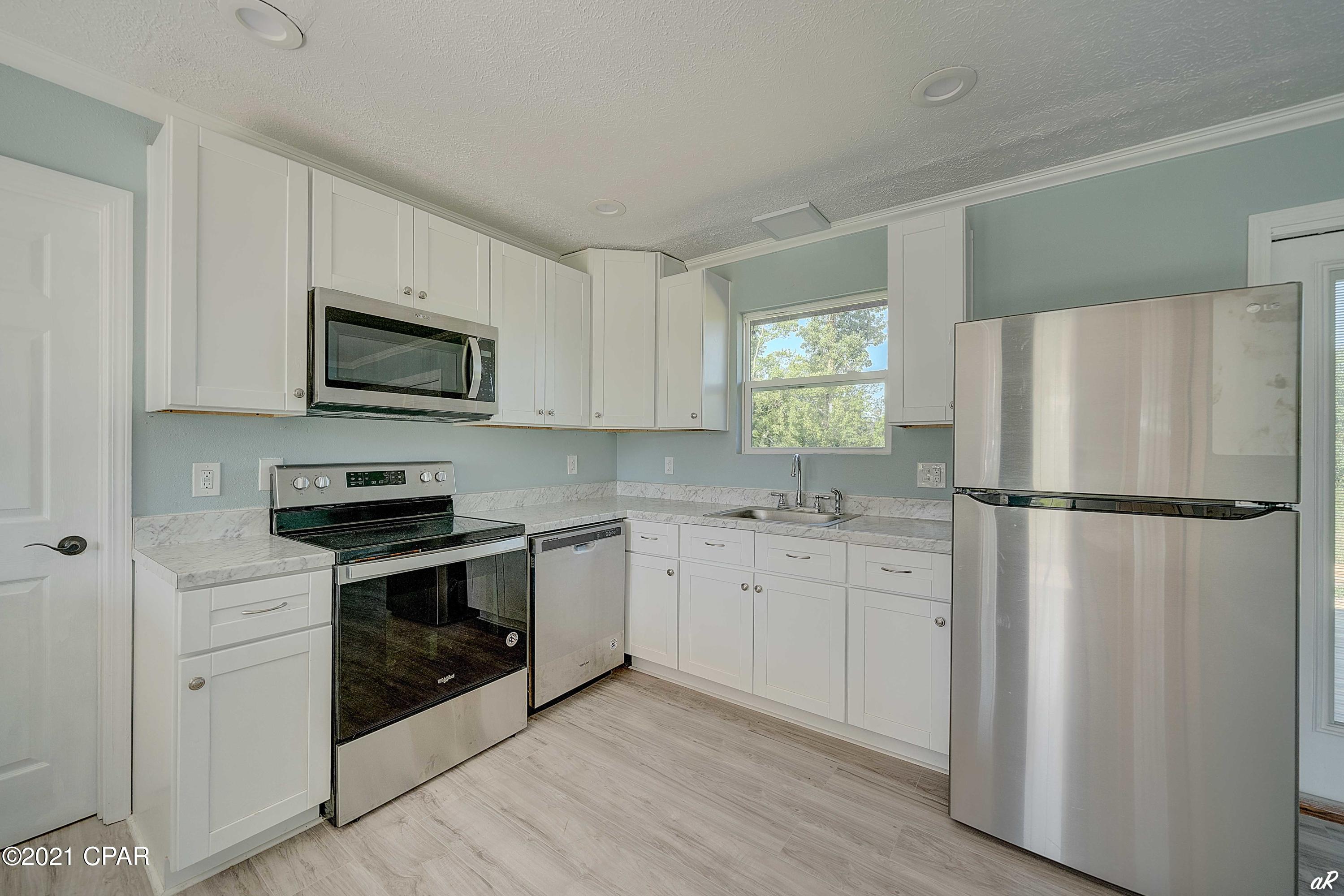 Lynn Pointe South - Residential