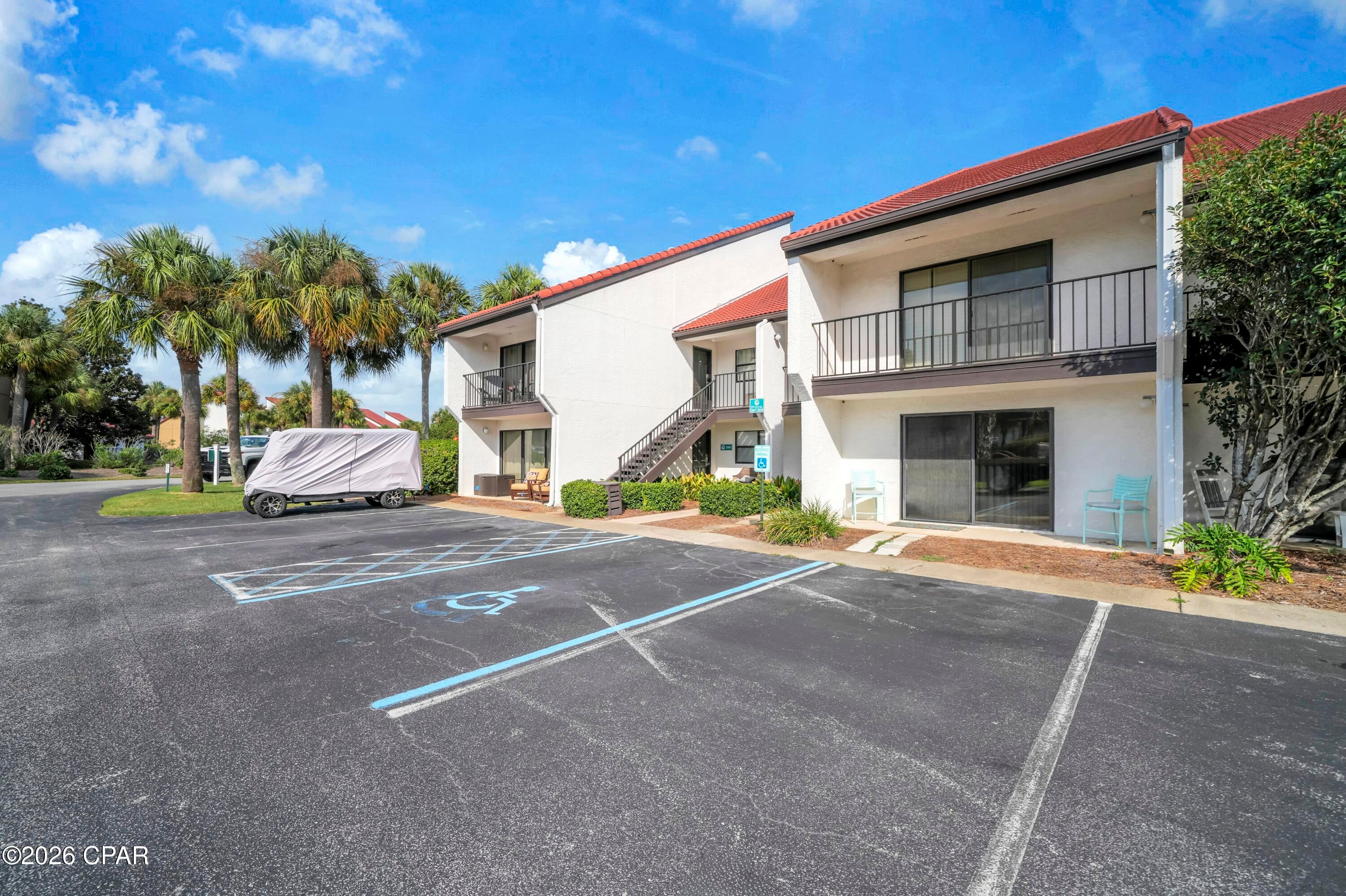 River Oaks Tennis Villas - Residential
