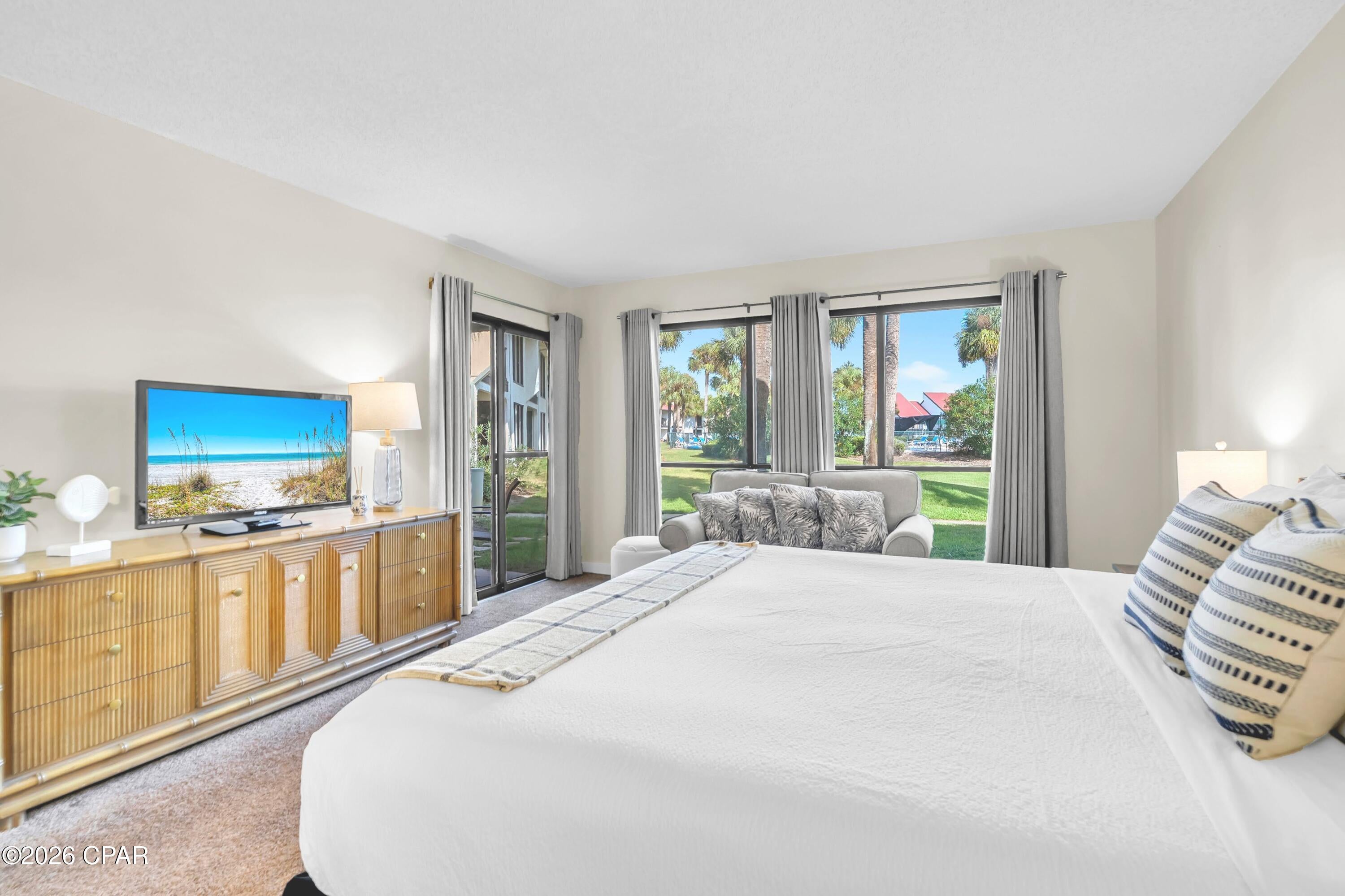 River Oaks Tennis Villas - Residential
