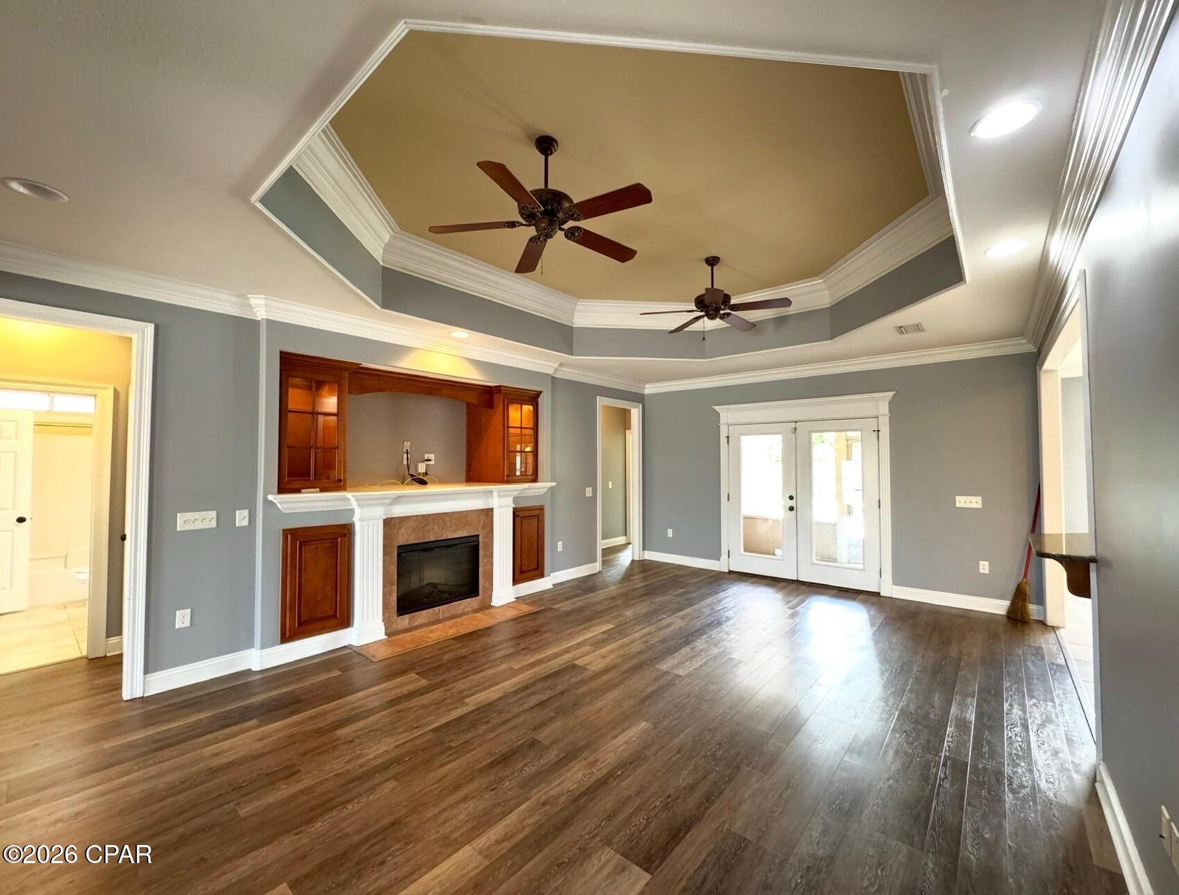 The Meadows & The Pointe - Residential