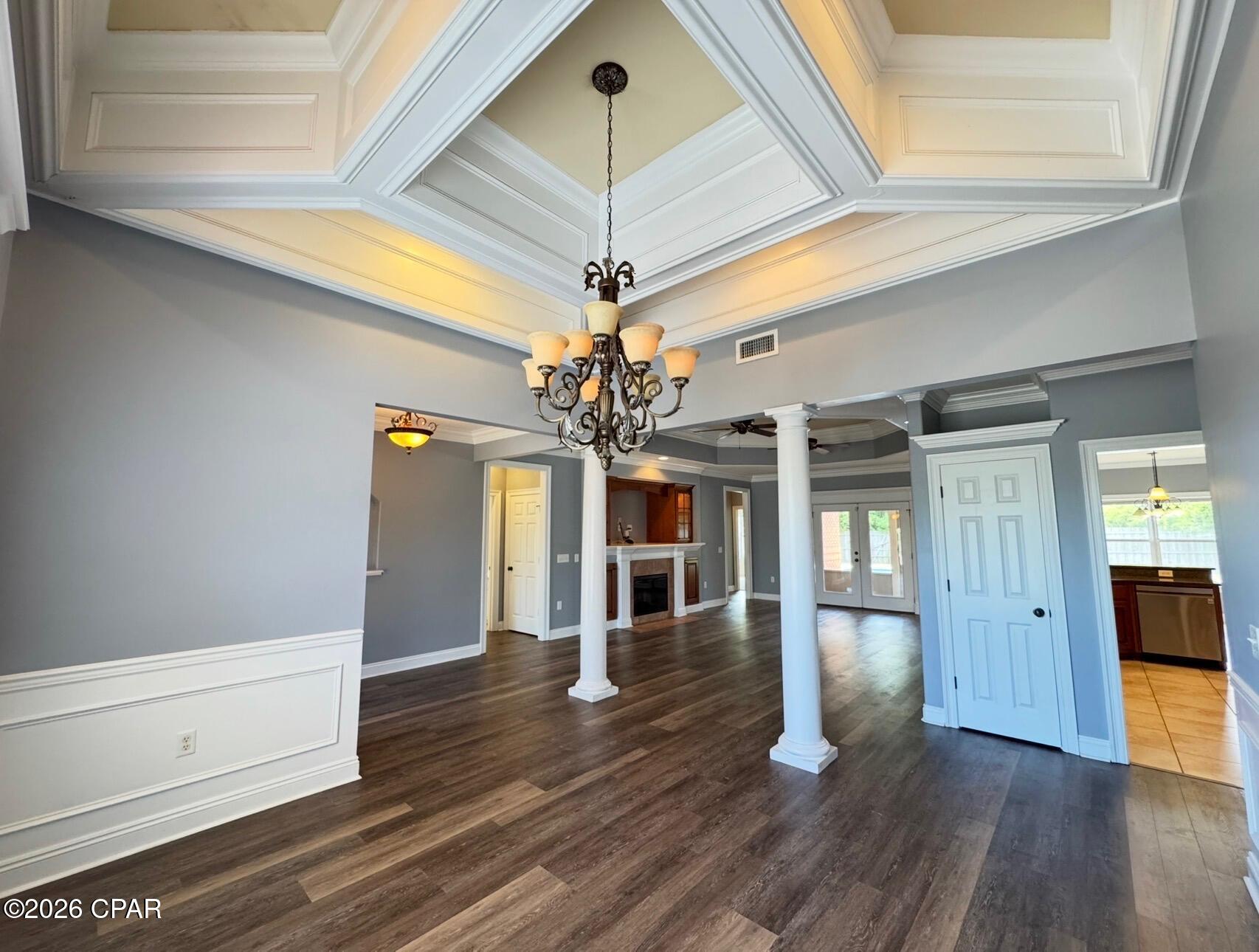 The Meadows & The Pointe - Residential