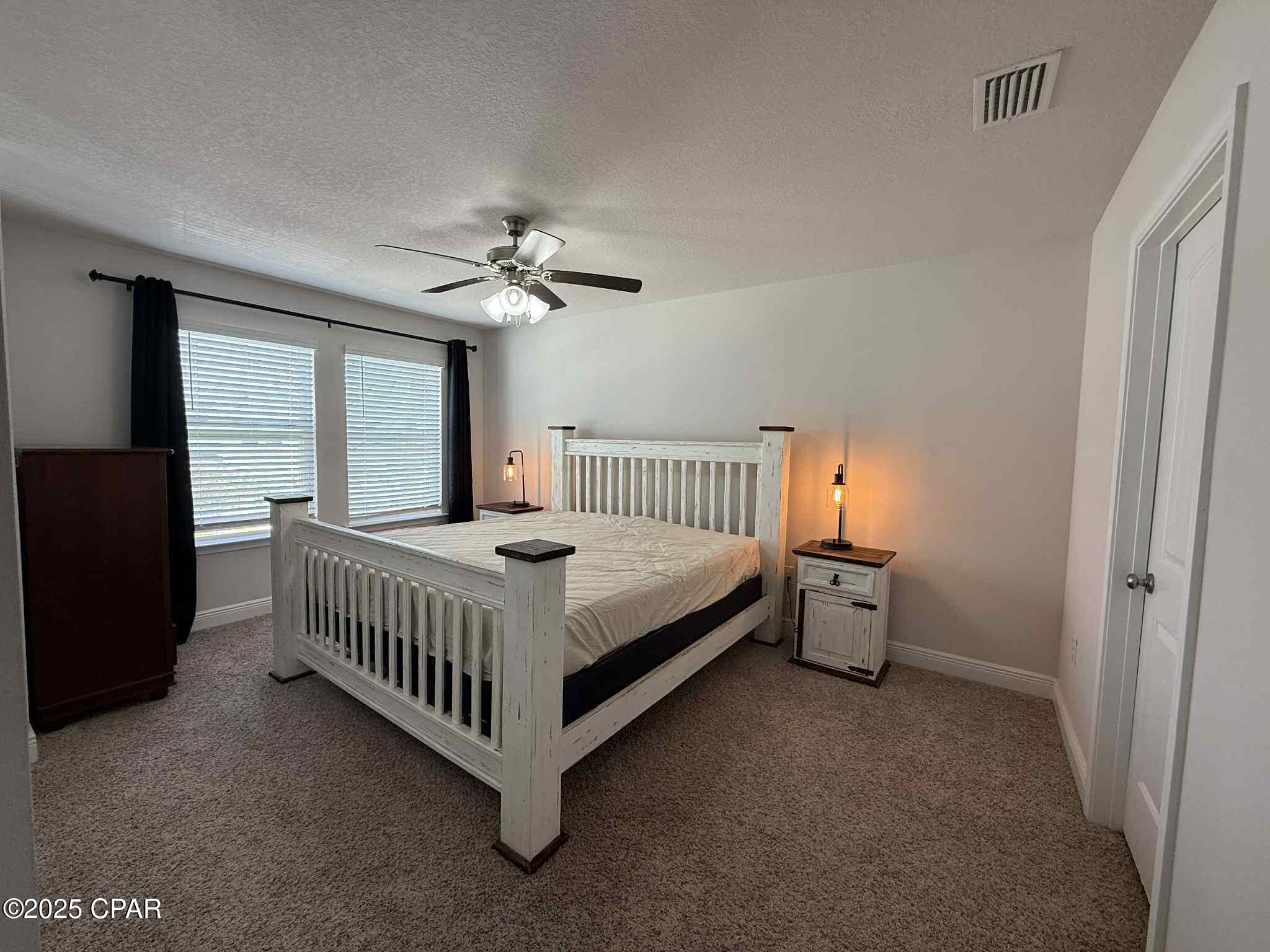 Hathaway Townhomes - Residential Lease